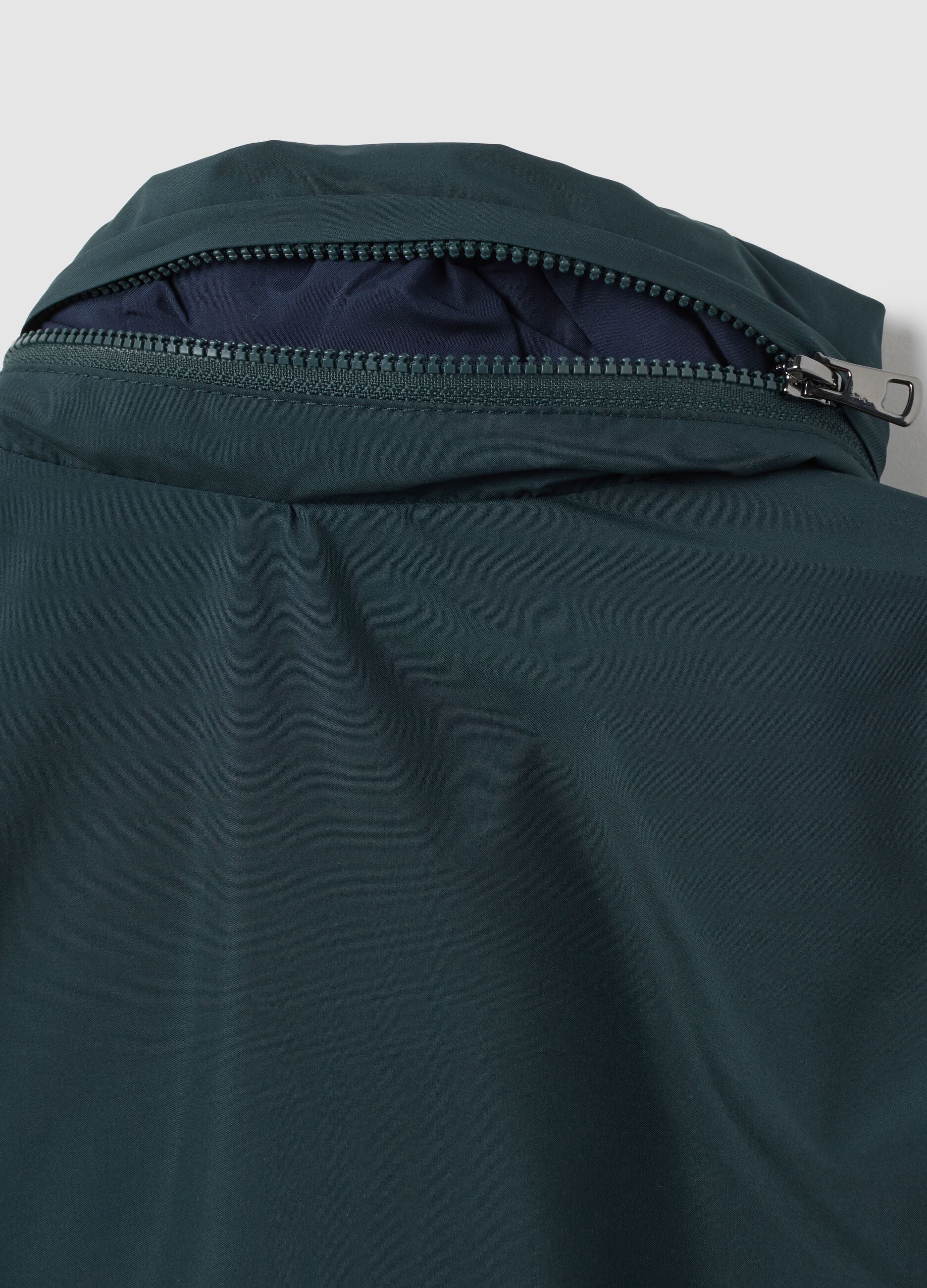 Green padded children's jacket regular fit with zip and hood