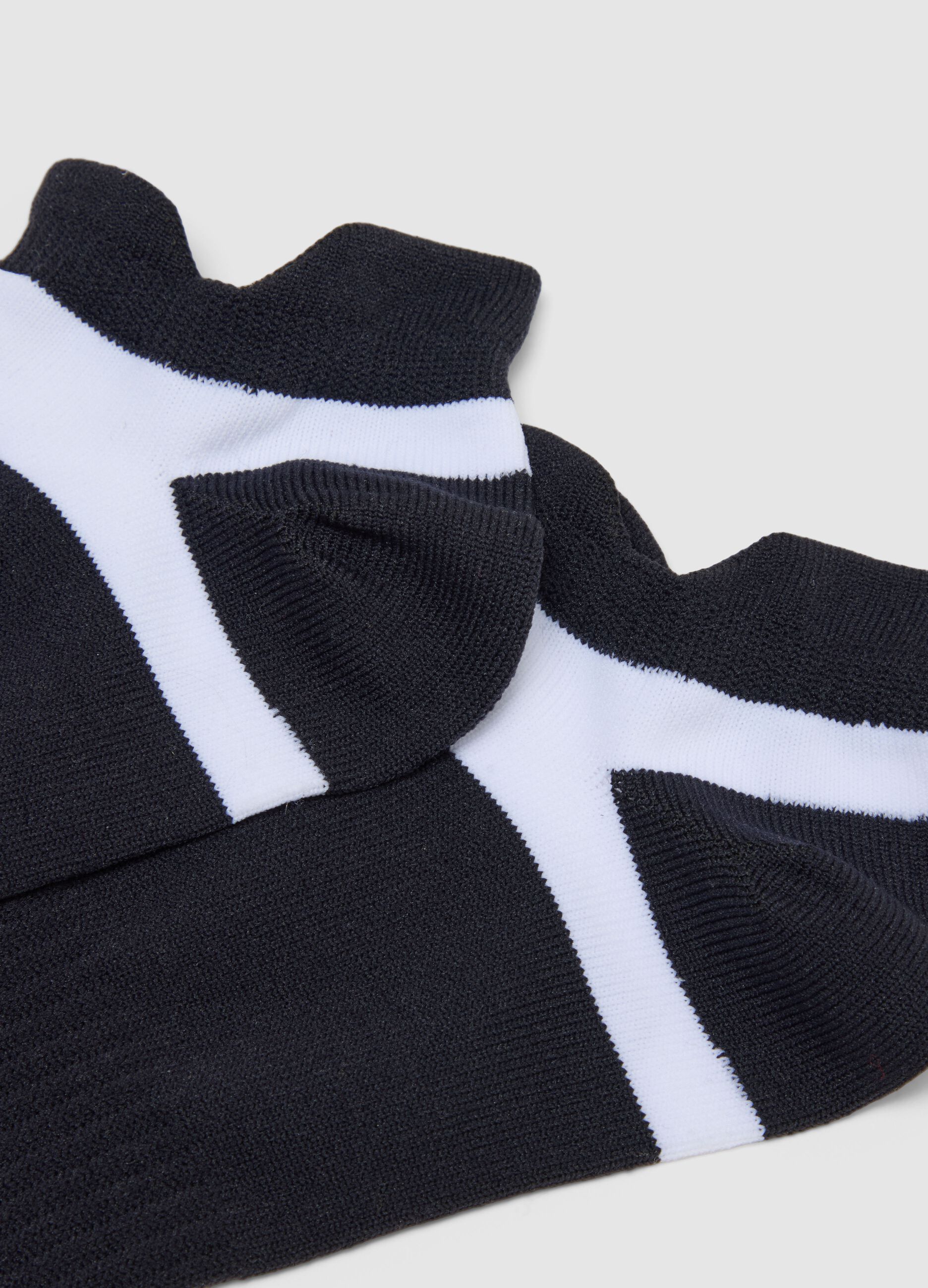Tripack of Multicolour Fitted Sports Socks