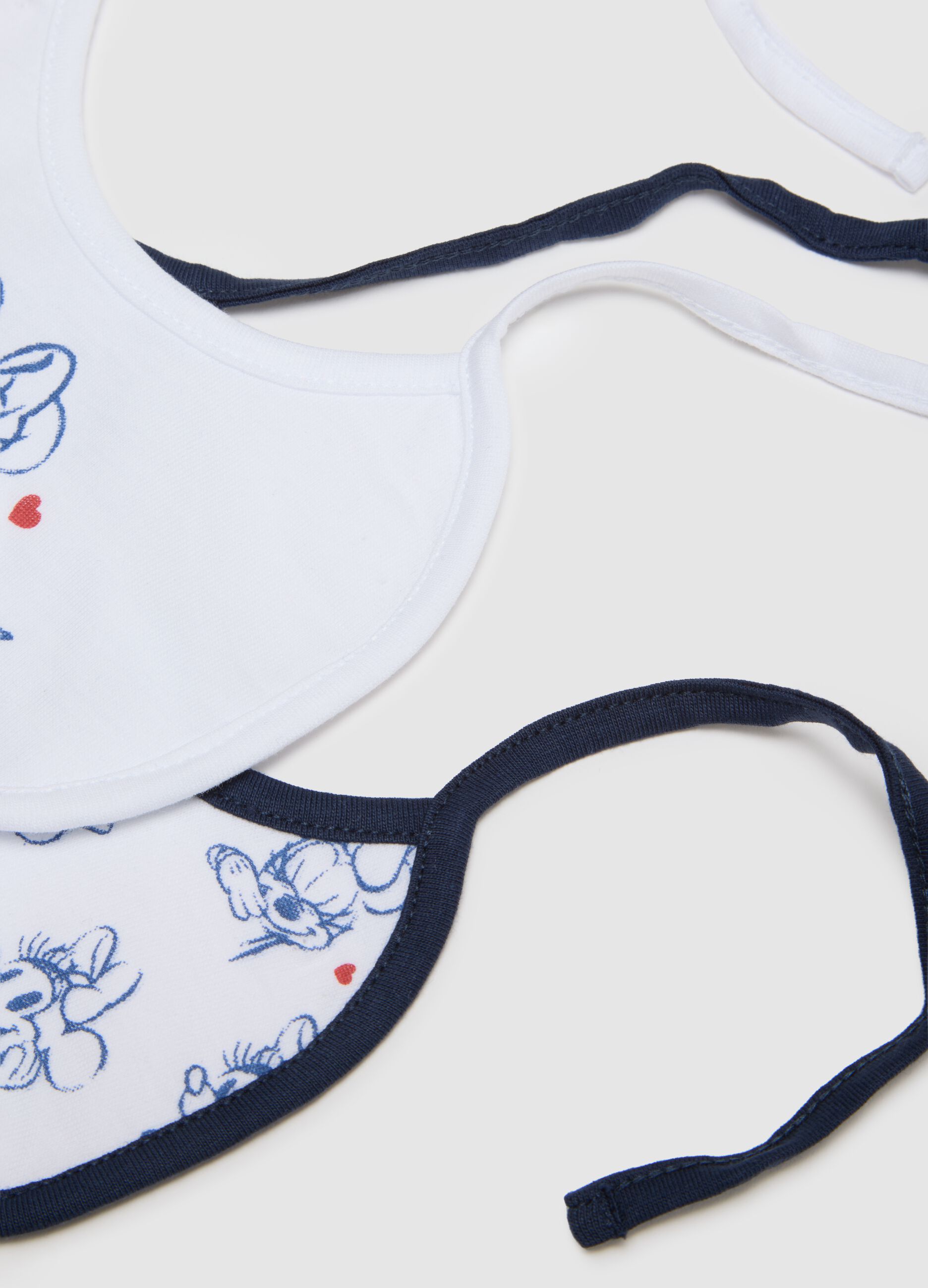 Multicolour pure cotton bib pack for babies with Disney embroidery