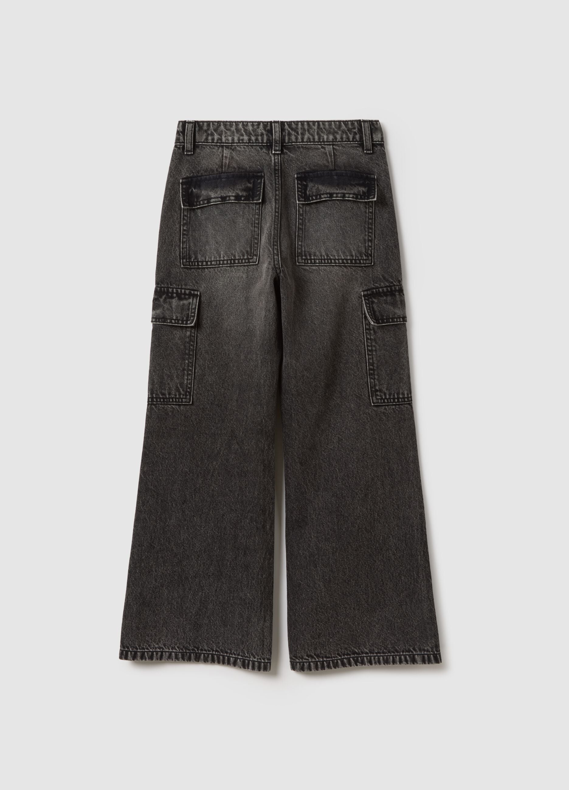 Girls' grey cotton cargo jeans with relaxed fit