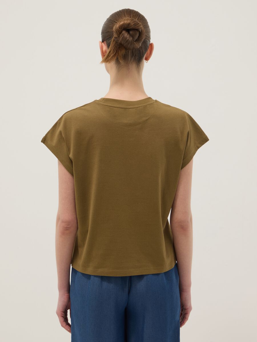 T-shirt verde a maniche corte in puro cotone fitted_3