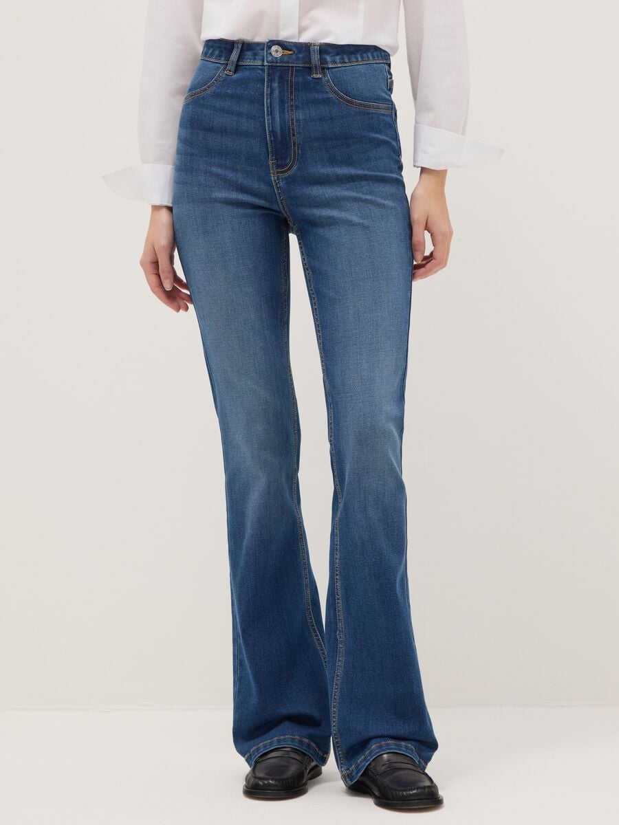 Blue cotton blend flare fit jeans_1
