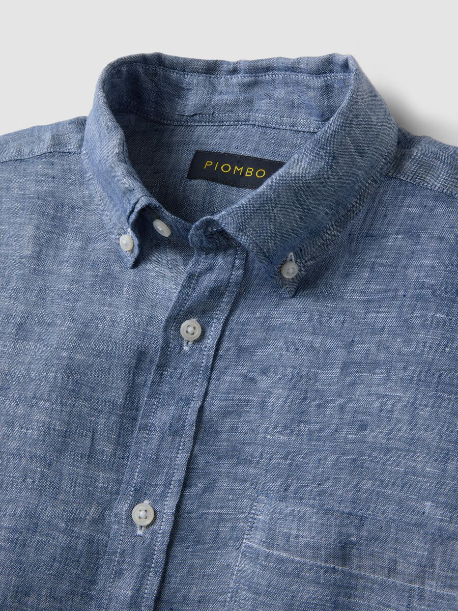 Light blue pure linen shirt with button-down collar, regular fit_5