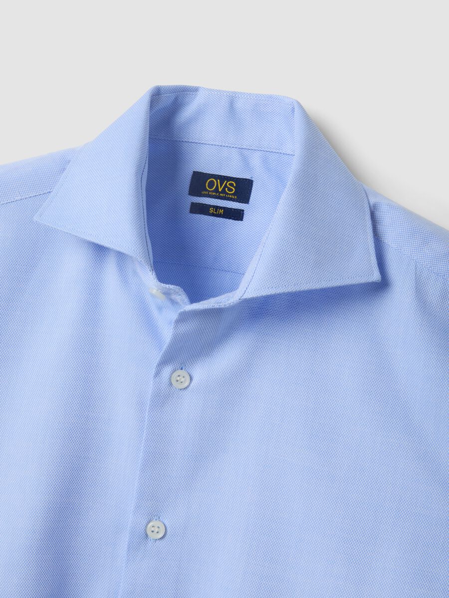 Camicia azzurra slim in misto cotone con collo francese_5