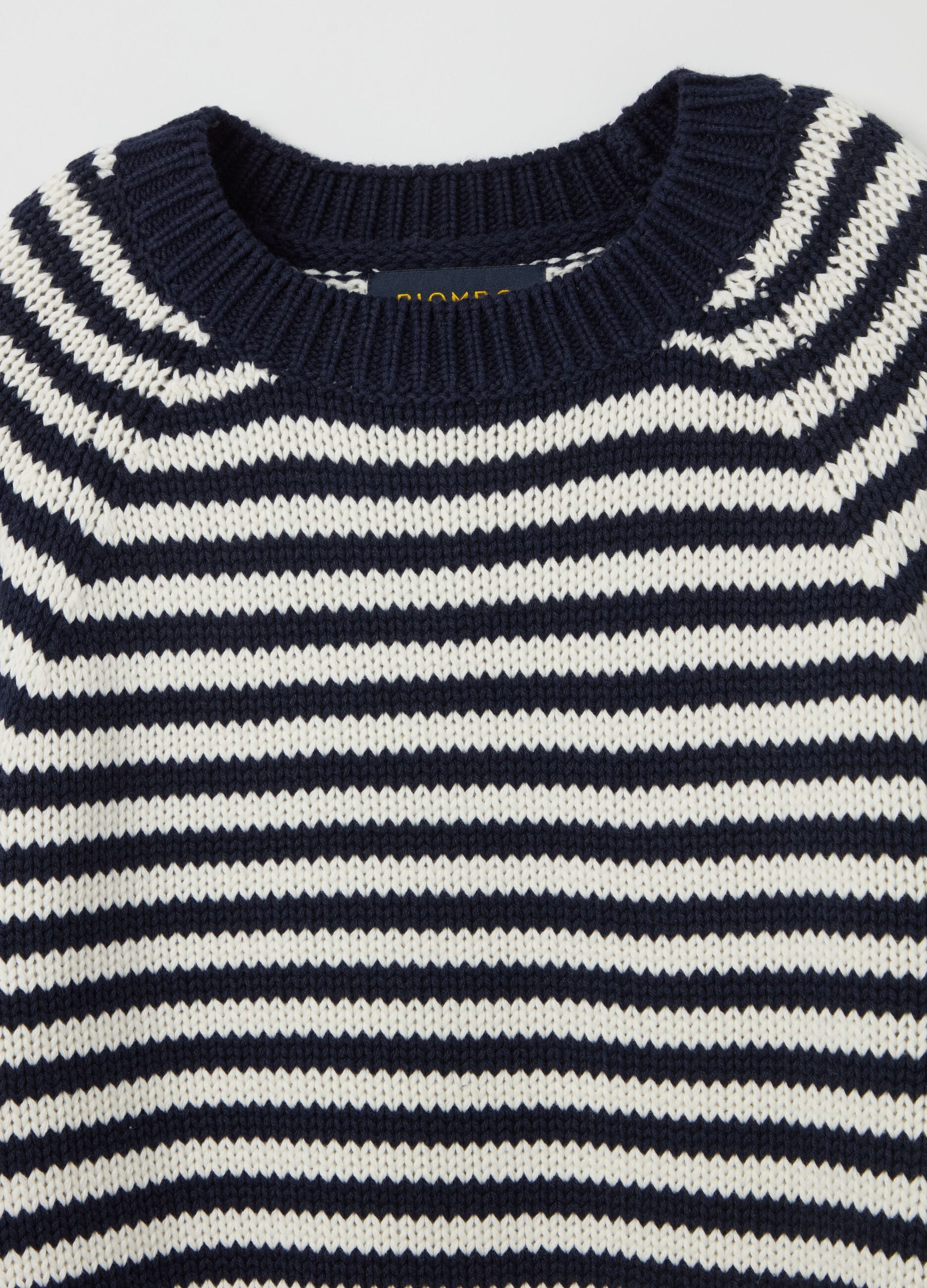 Striped pullover with raglan sleeves