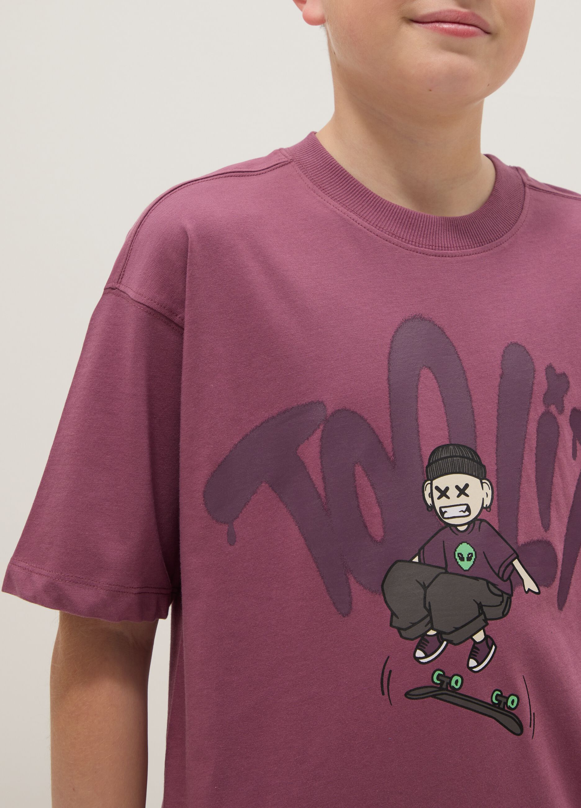 Boys&rsquo; purple 100% cotton oversized T-shirt with print