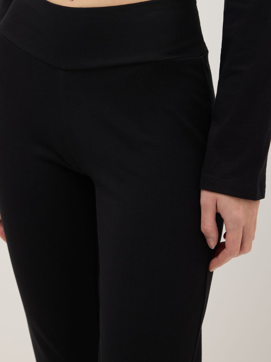 Black Flared Leggings in Stretch Cotton_4