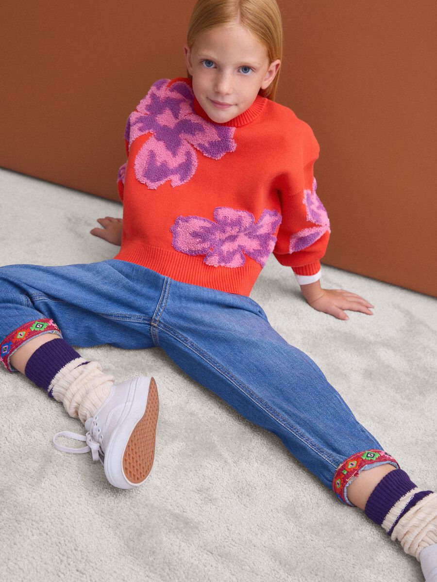 Red pure cotton crew-neck jumper with floral pattern for girls_1
