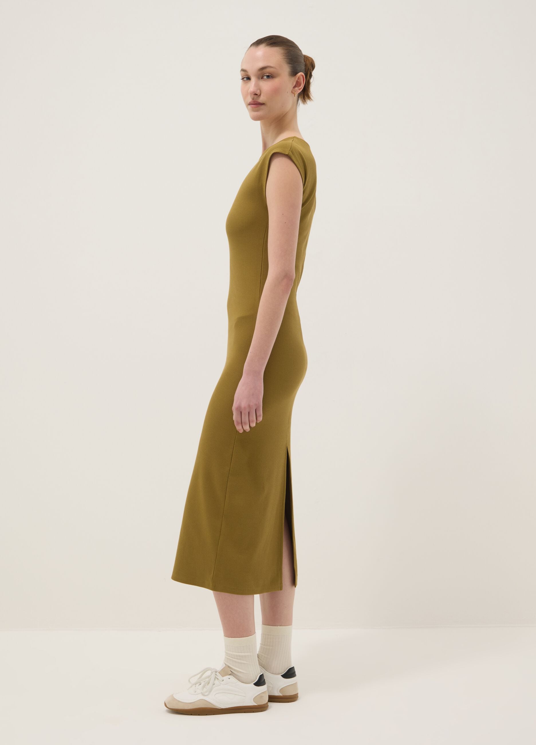 Green sleeveless fitted stretch-cotton dress