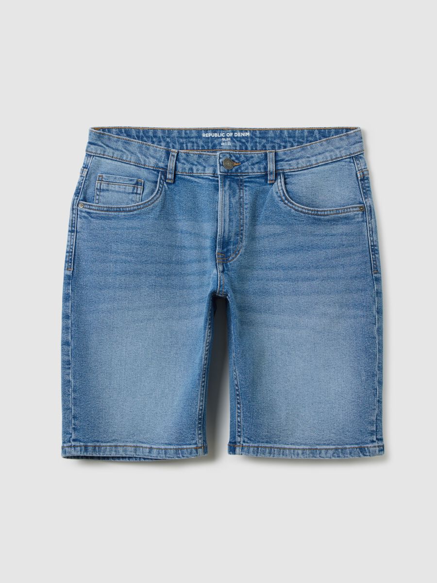 Men's light blue denim, slim fit Bermuda shorts_4