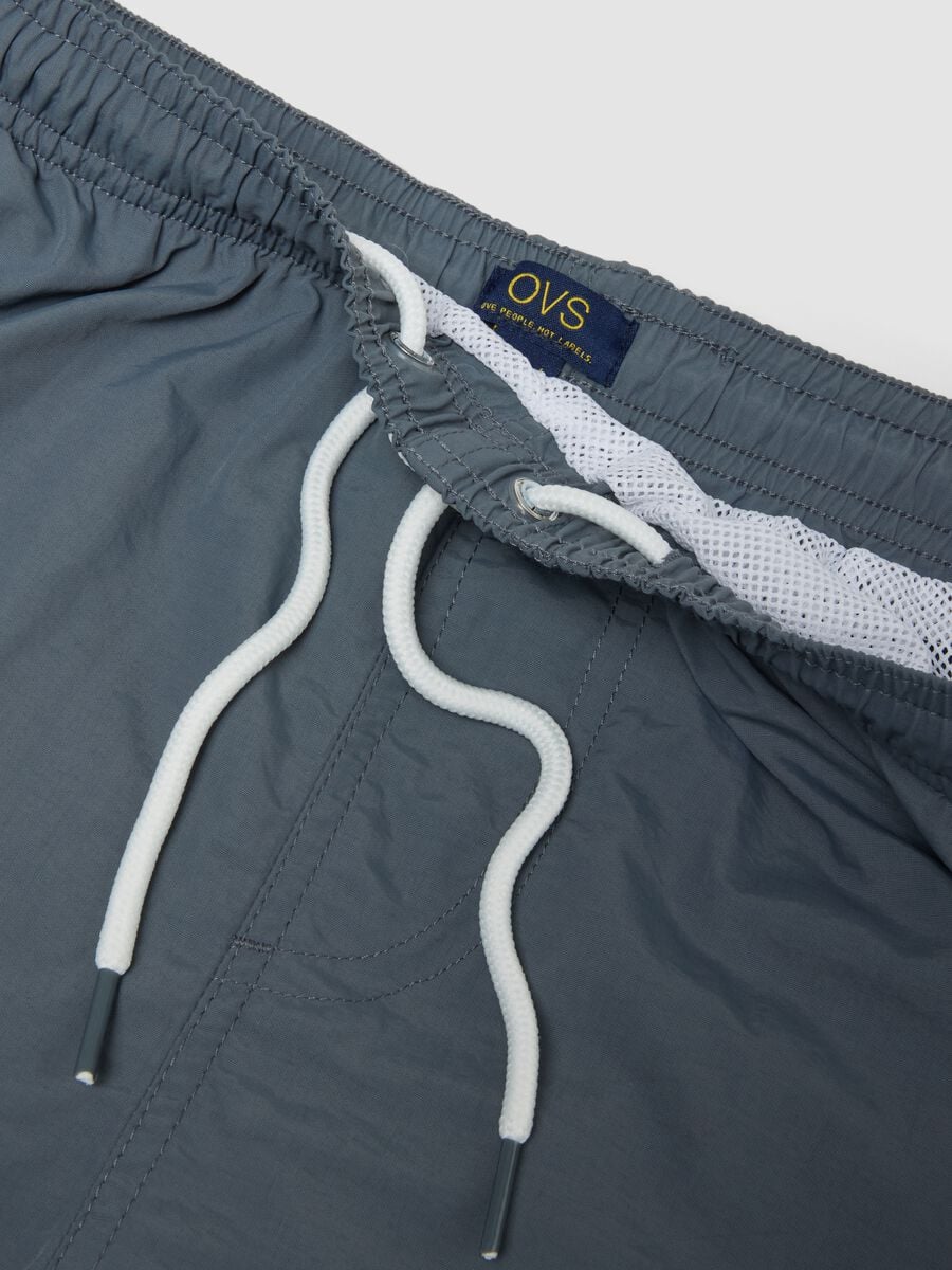 Grey regular-fit swim shorts with drawstring_5