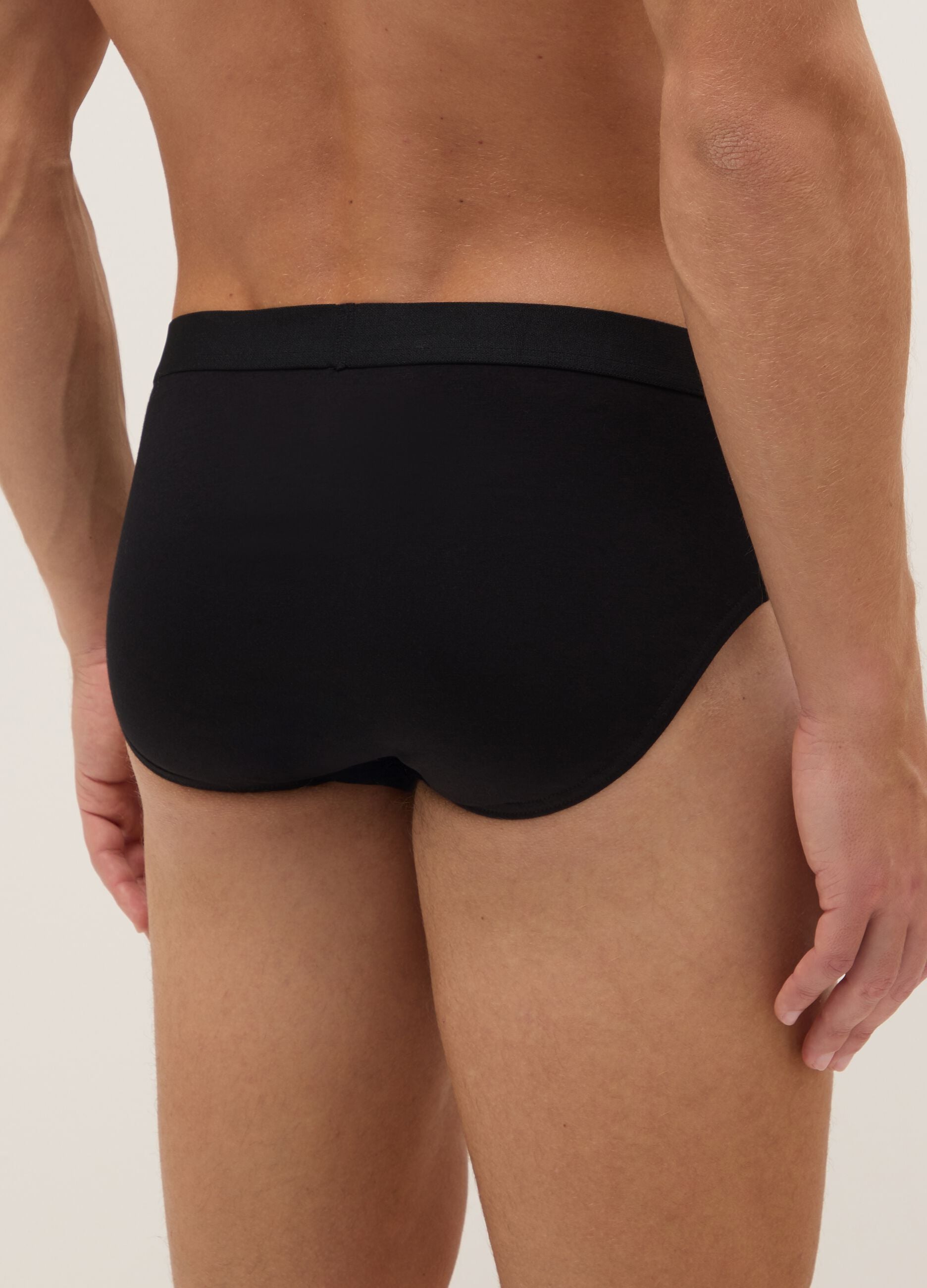 Pack of three black stretch cotton briefs regular fit