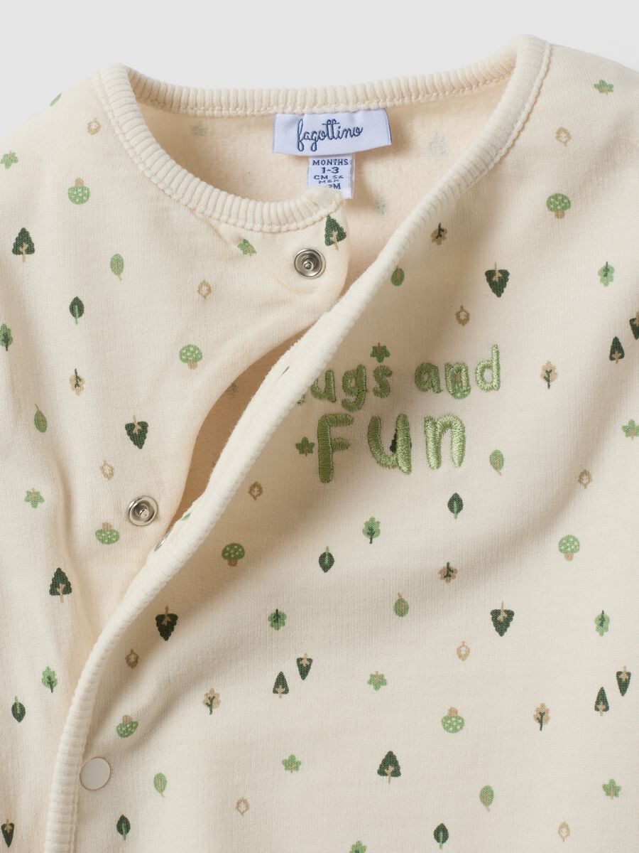 White organic cotton babygrow with print for newborns_2