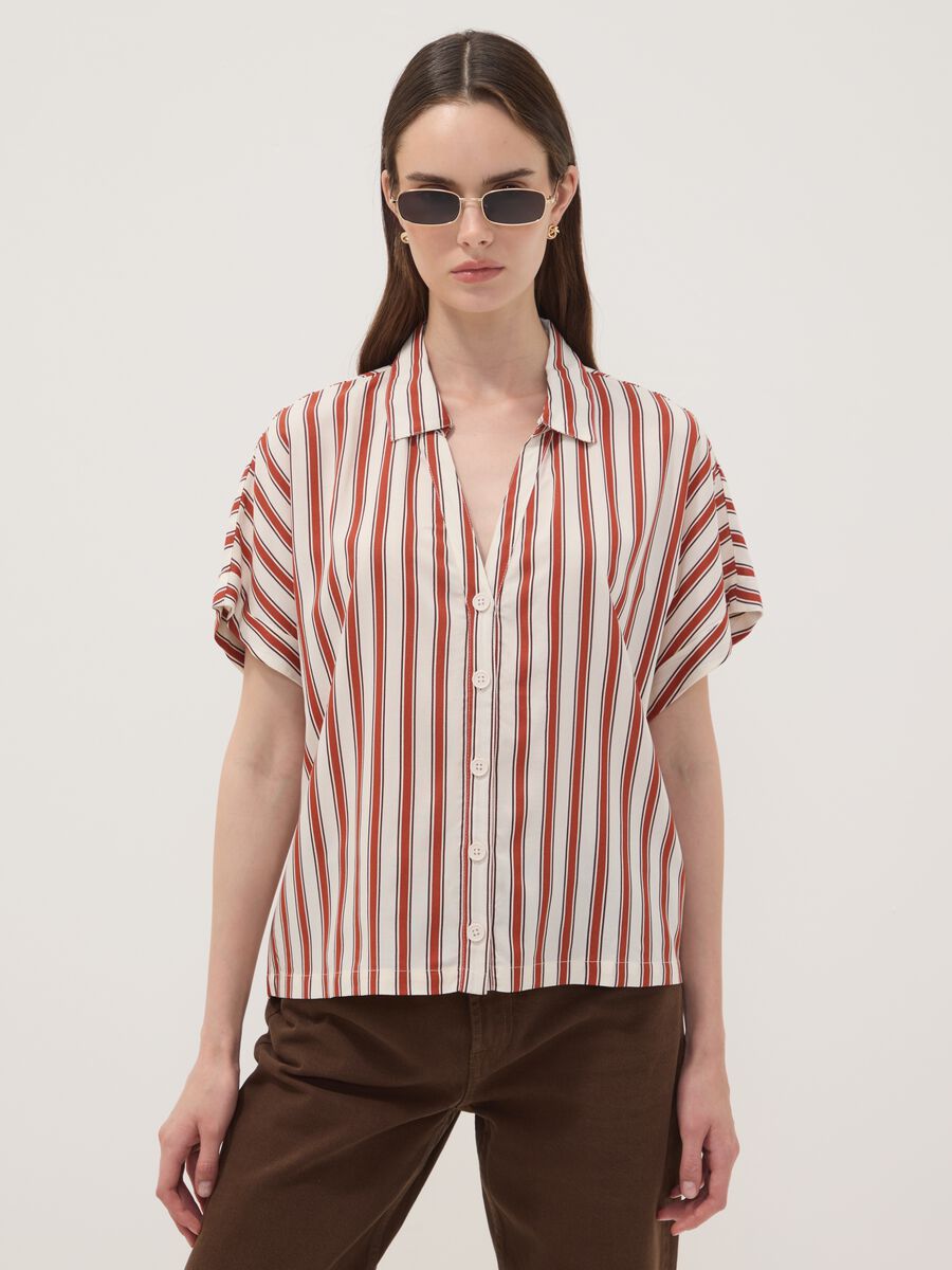 Multicolour striped pure viscose short-sleeve oversized shirt_1