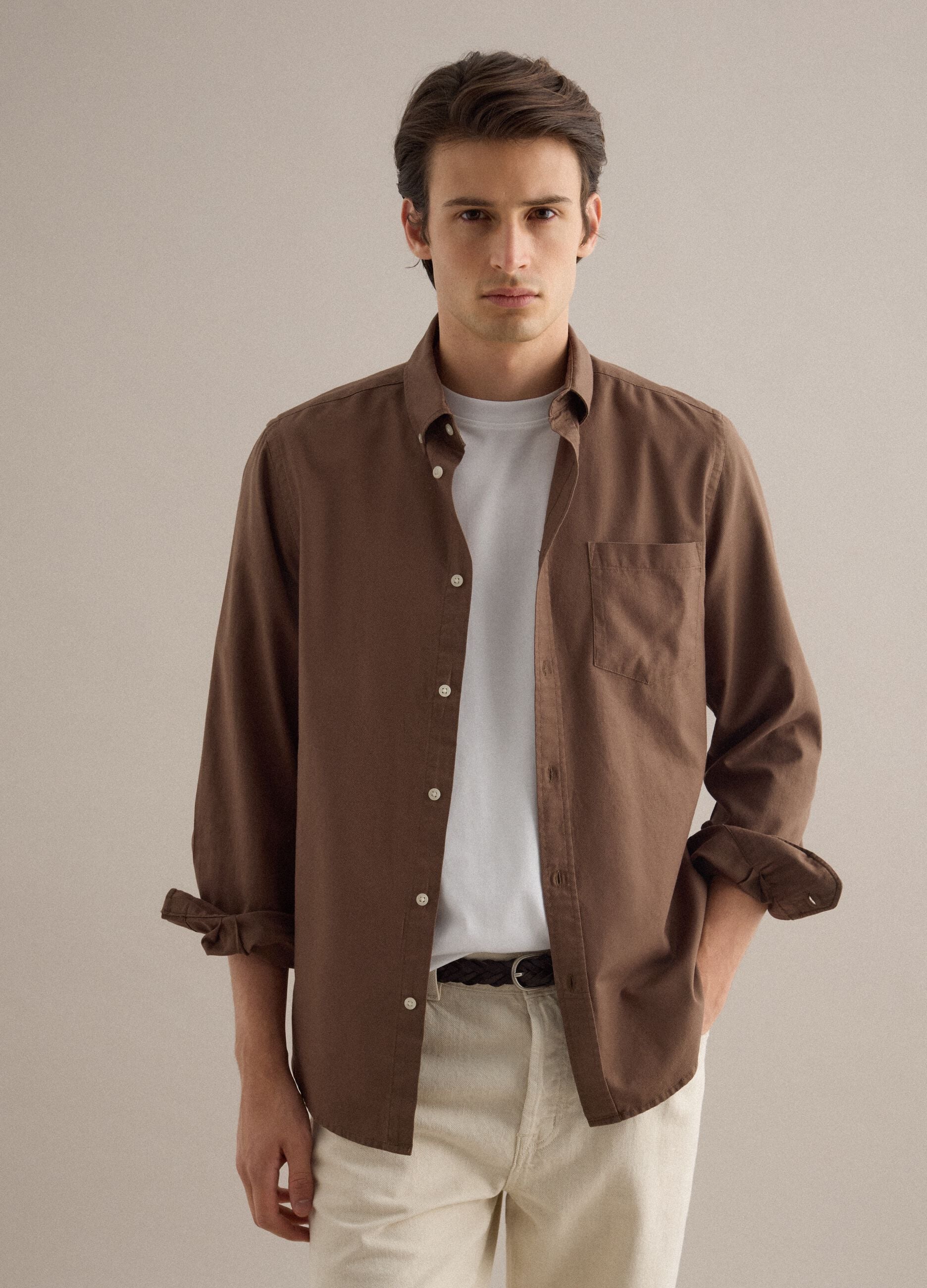 Brown shirt in pure cotton regular fit