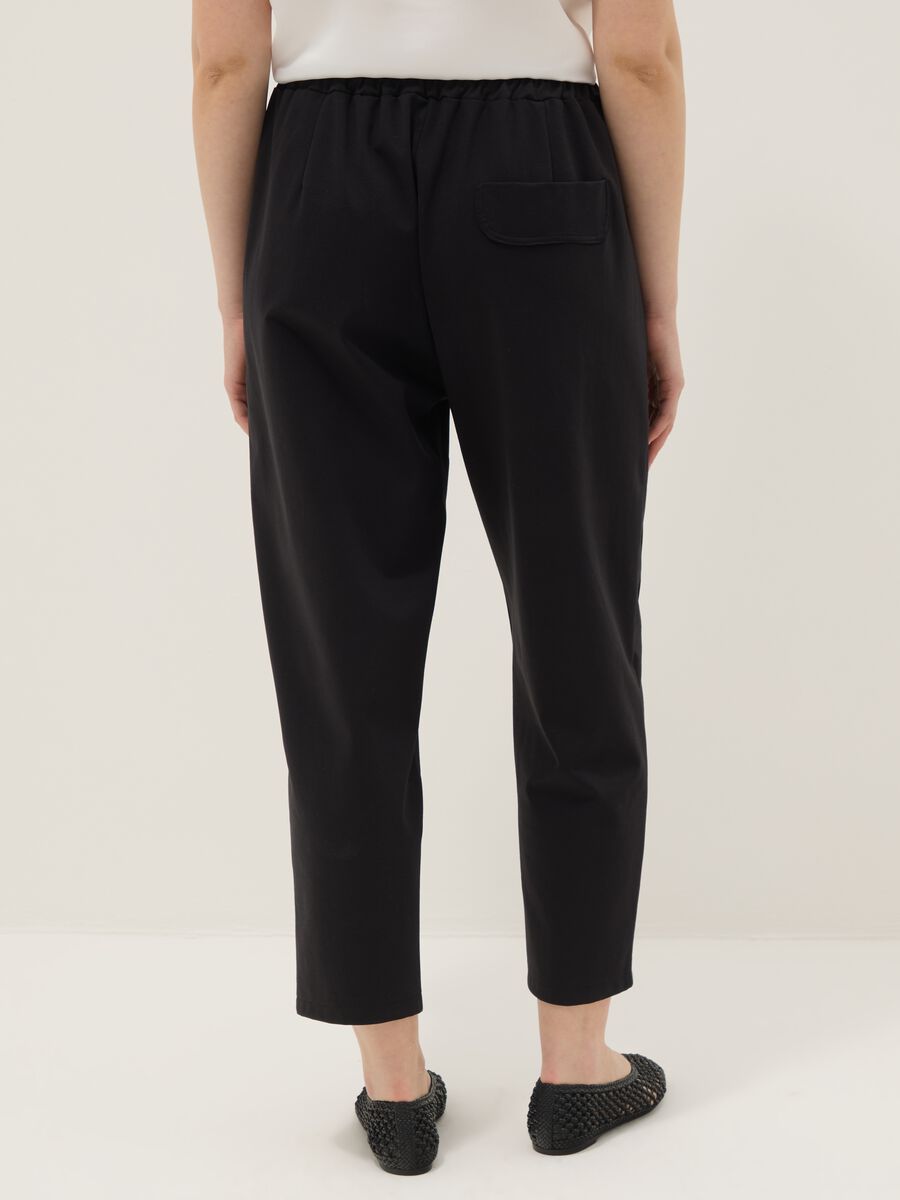 Black regular-fit stretch cotton-blend trousers with buttons_2