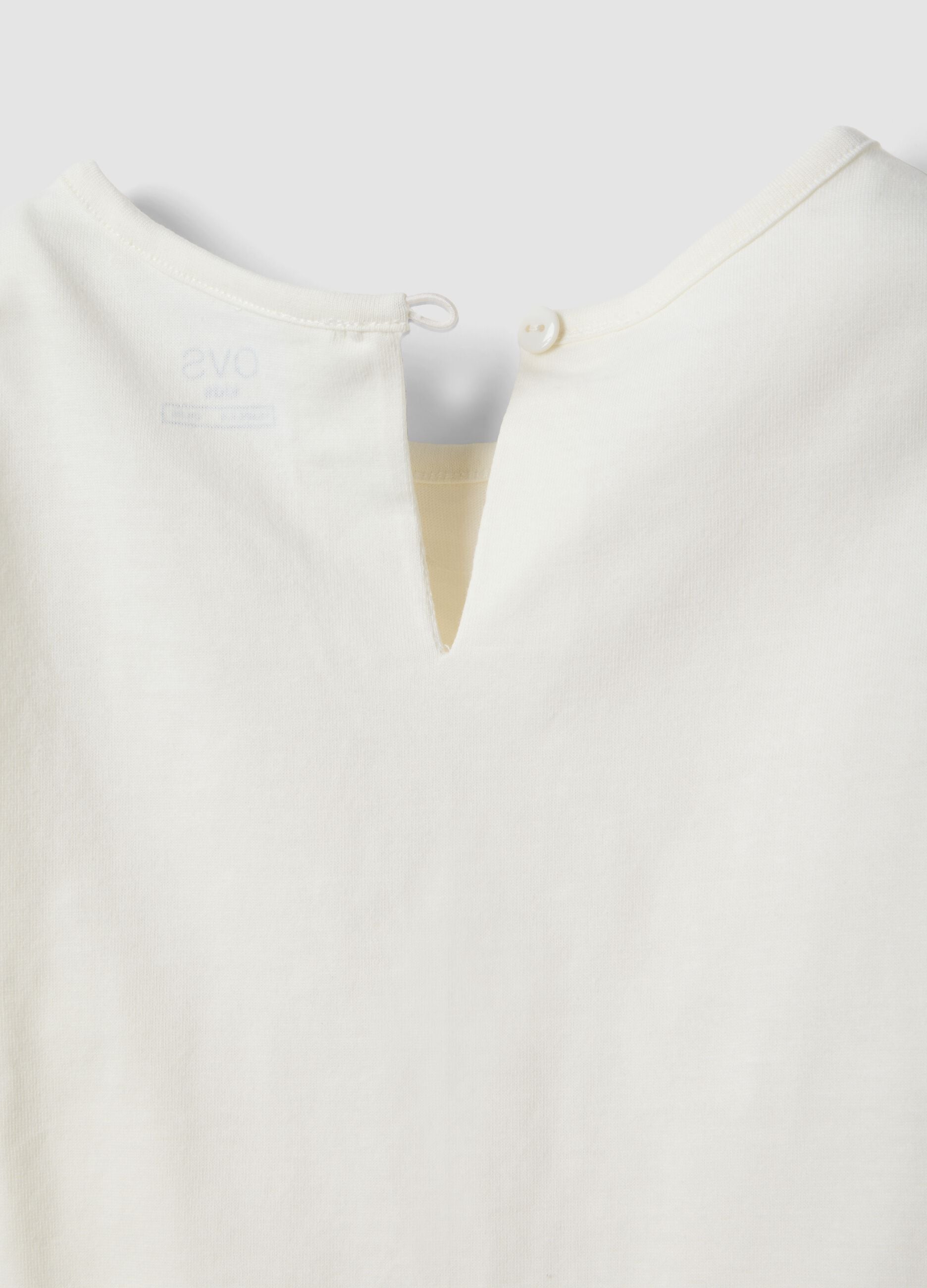 Girls' white pure cotton T-shirt regular fit with embroidery