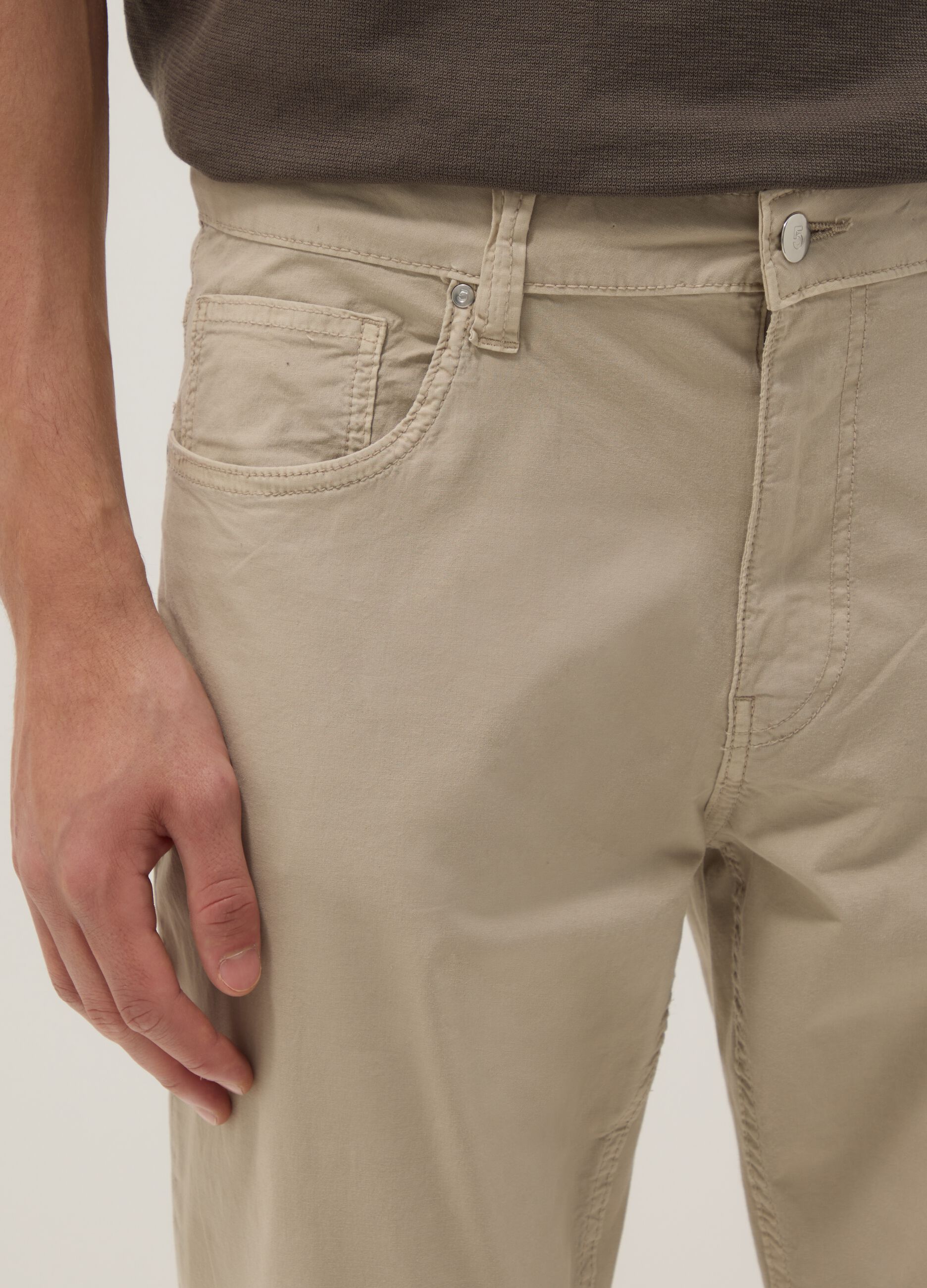 Slim fit beige stretch cotton trousers