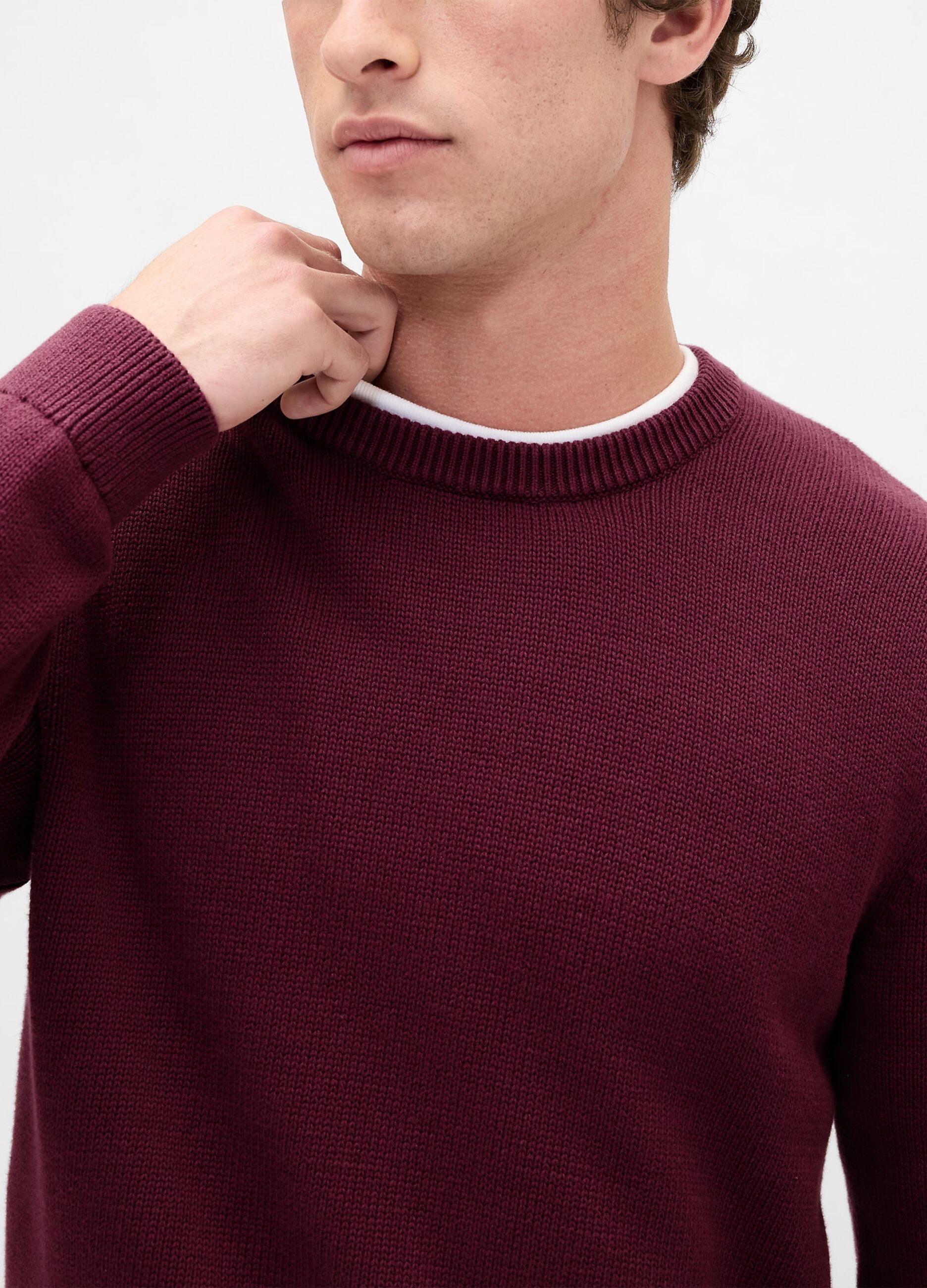 Red cotton jumper