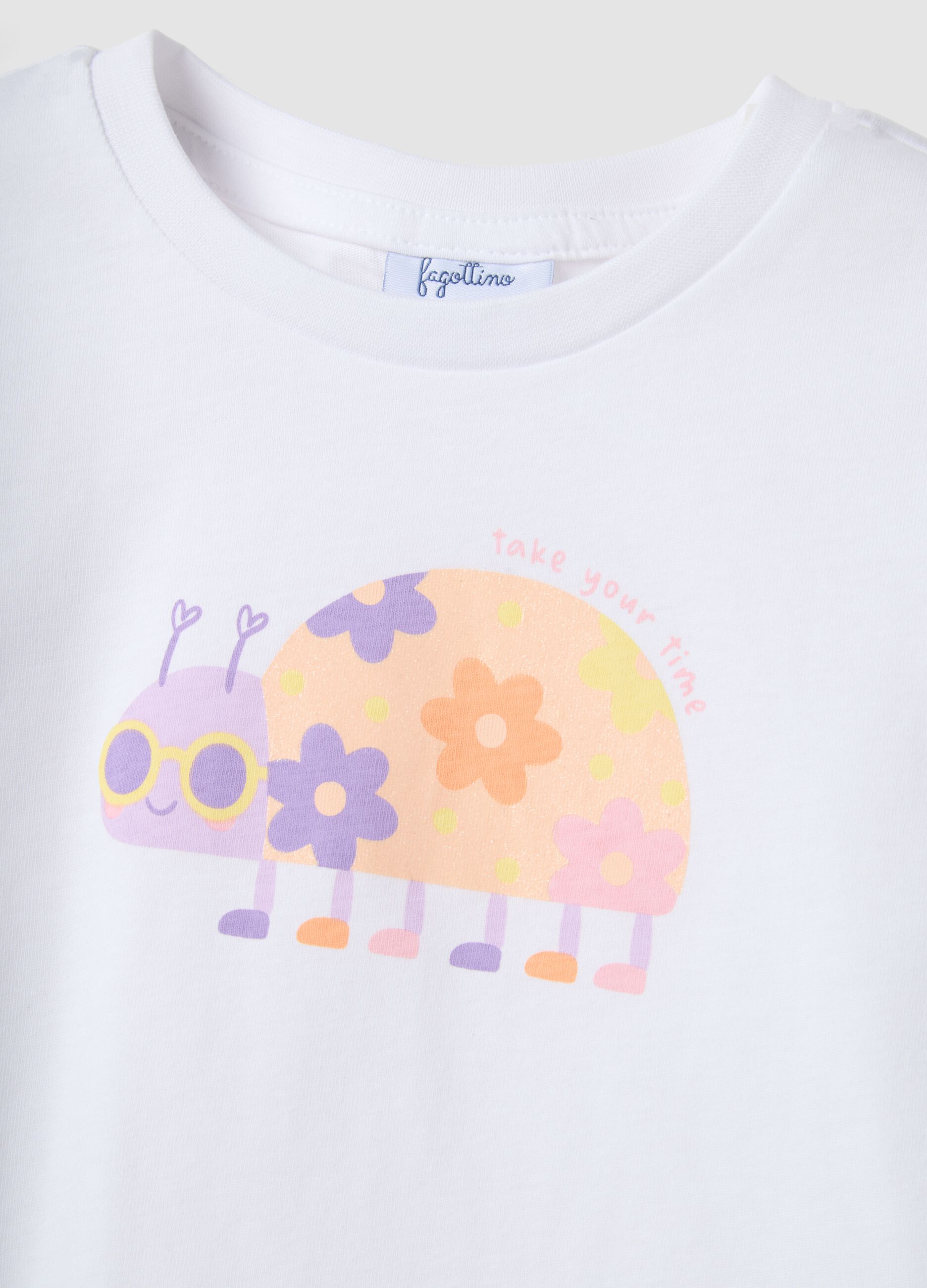 White pure cotton girl's T-shirt regular fit with print