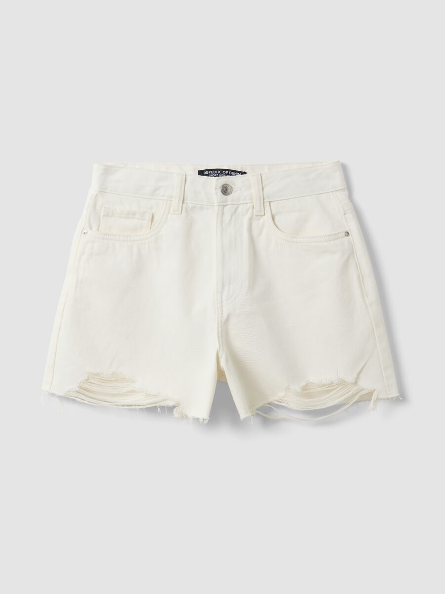 White pure cotton shorts_4