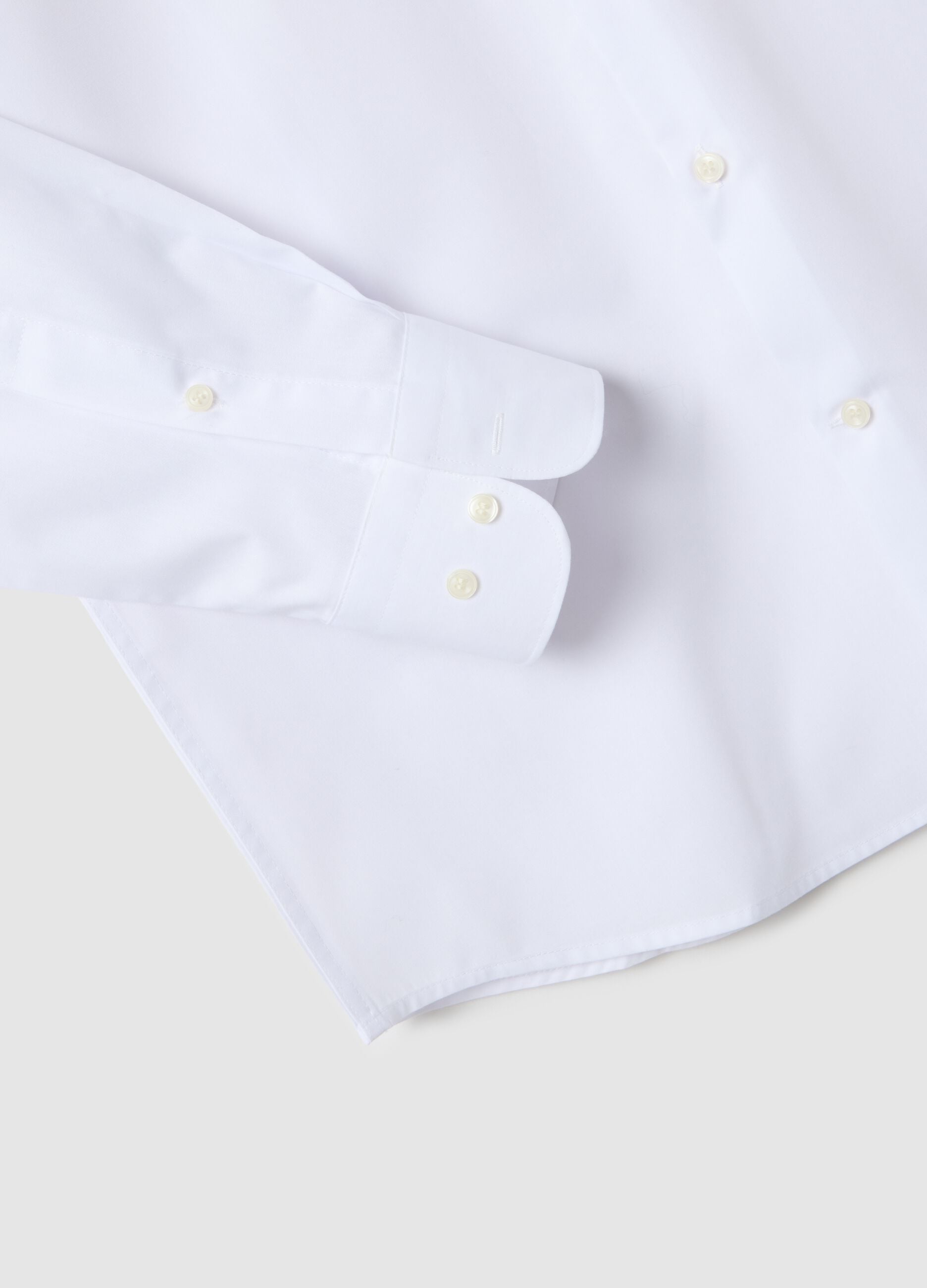 White Shirt with Classic Collar Slim Fit