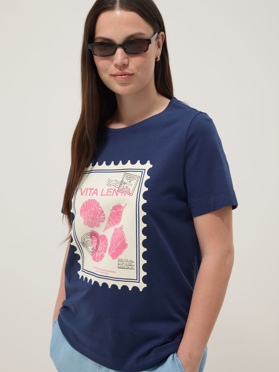 T-shirt blu in puro cotone con stampa regular fit_0