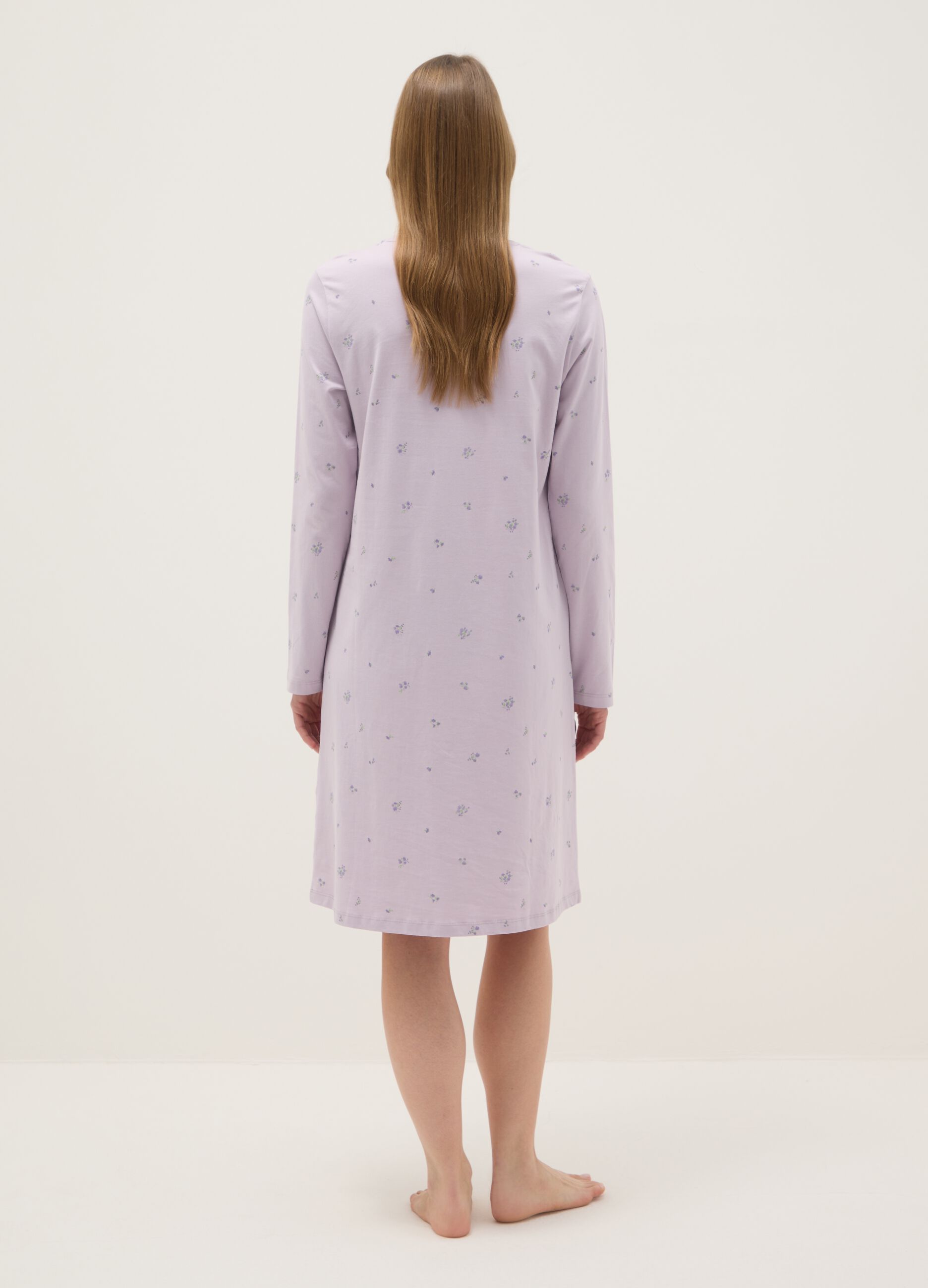 Purple pure cotton nightdress with serafino collar and floral pattern