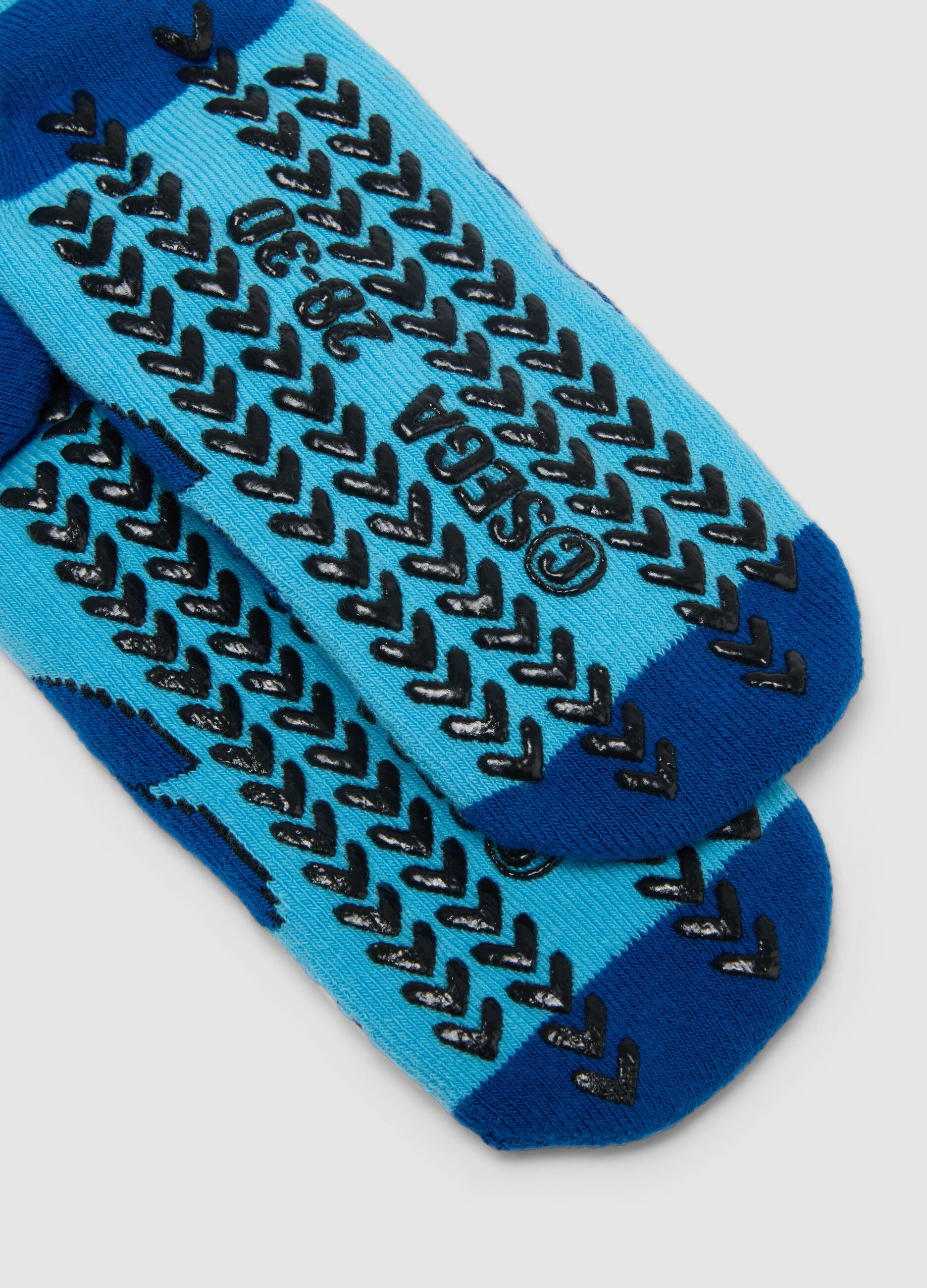 Multicolour stretchy cotton ankle socks for kids with Sonic