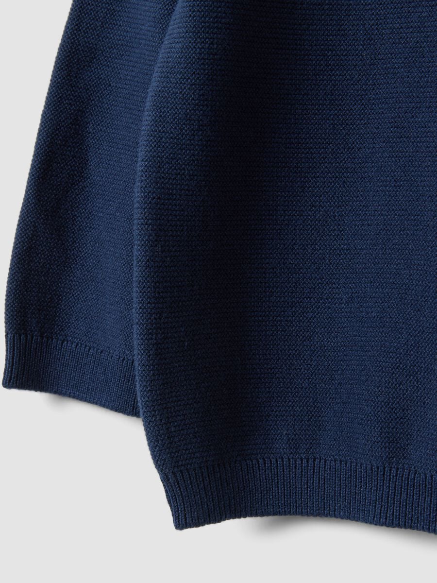 Maglia blu in puro cotone a girocollo in maglia regular fit per bimbo_3