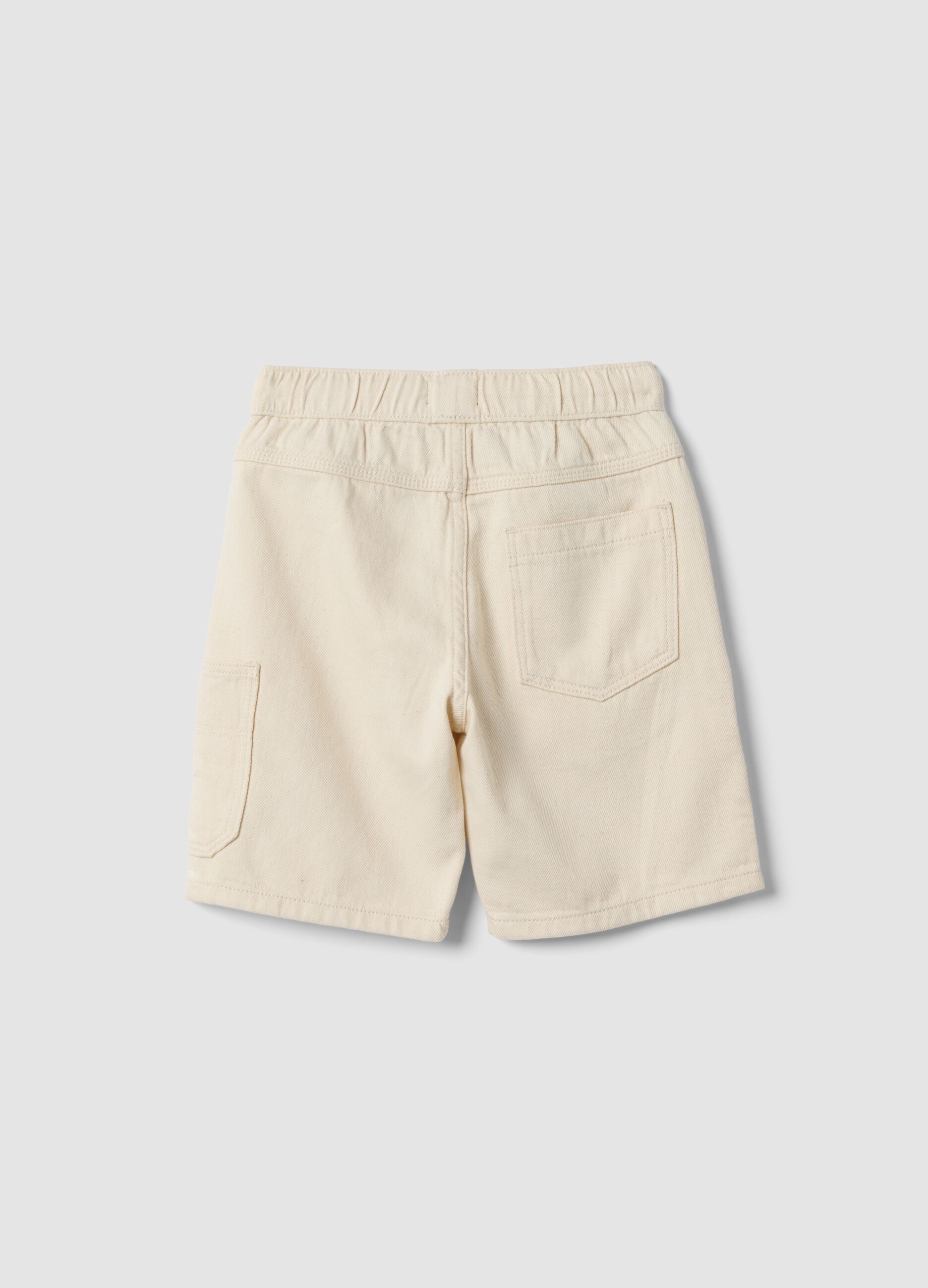 Boys&rsquo; white pure cotton cargo shorts with drawstring, regular fit
