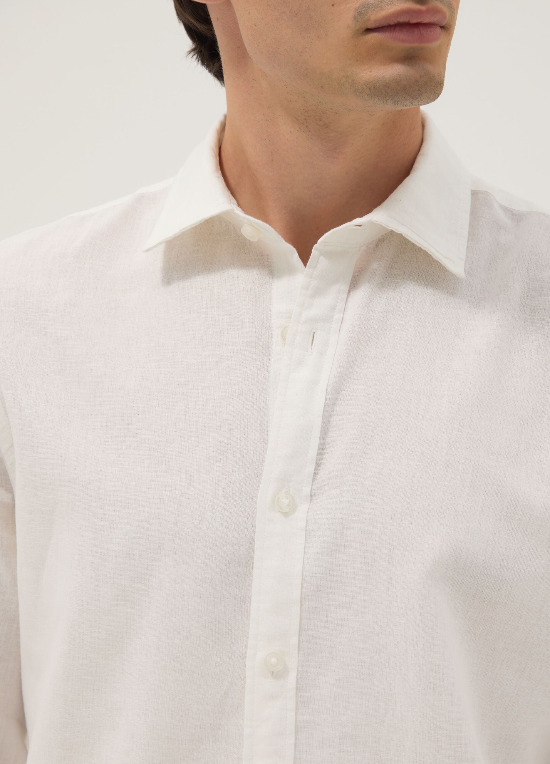 White regular fit linen-cotton blend shirt