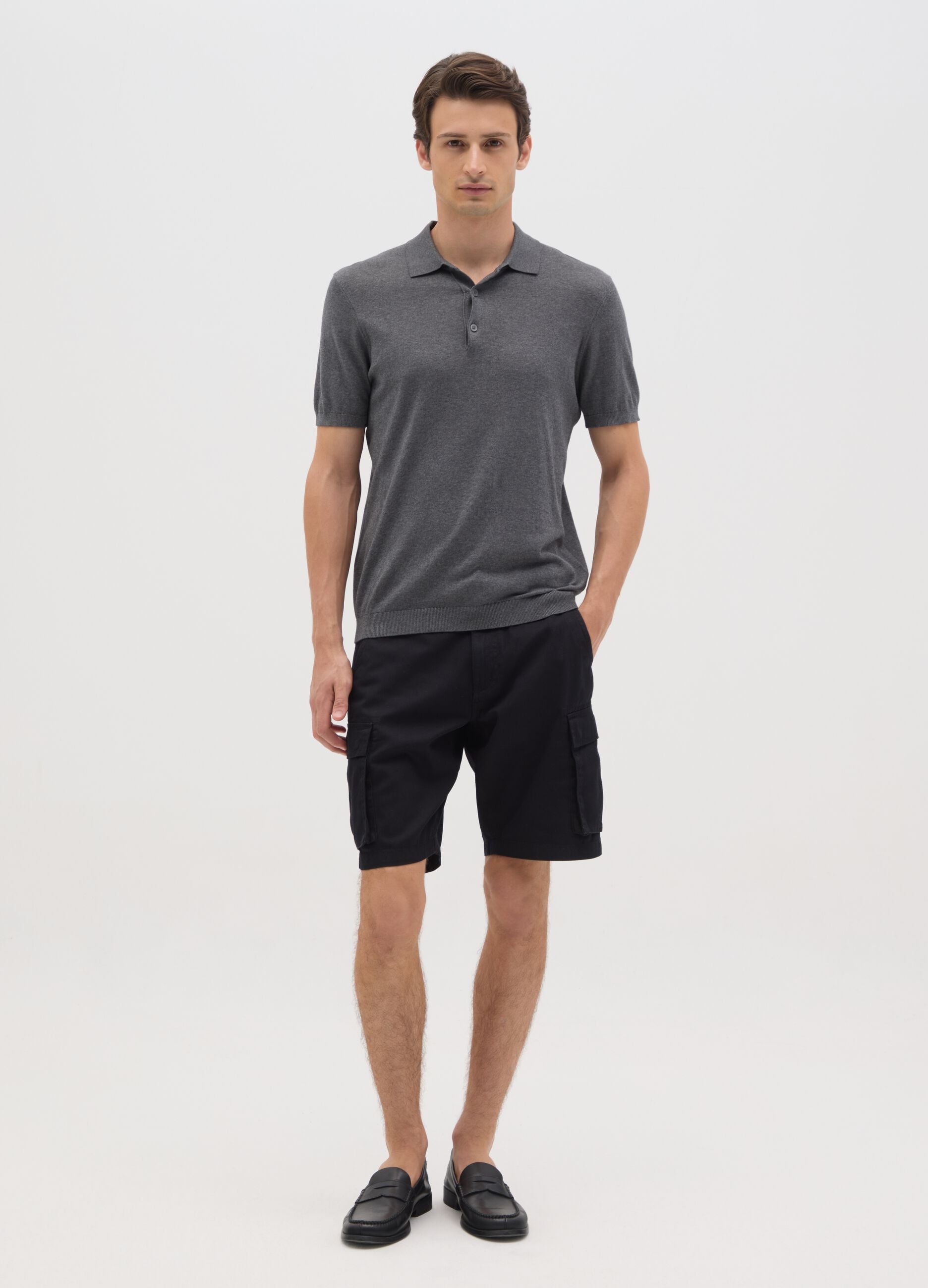 Men&rsquo;s black regular fit Bermuda shorts in 100% cotton