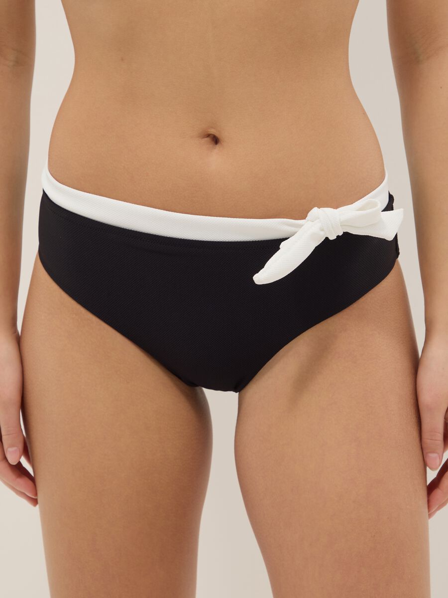 Black stretch bikini bottoms with white drawstring_1
