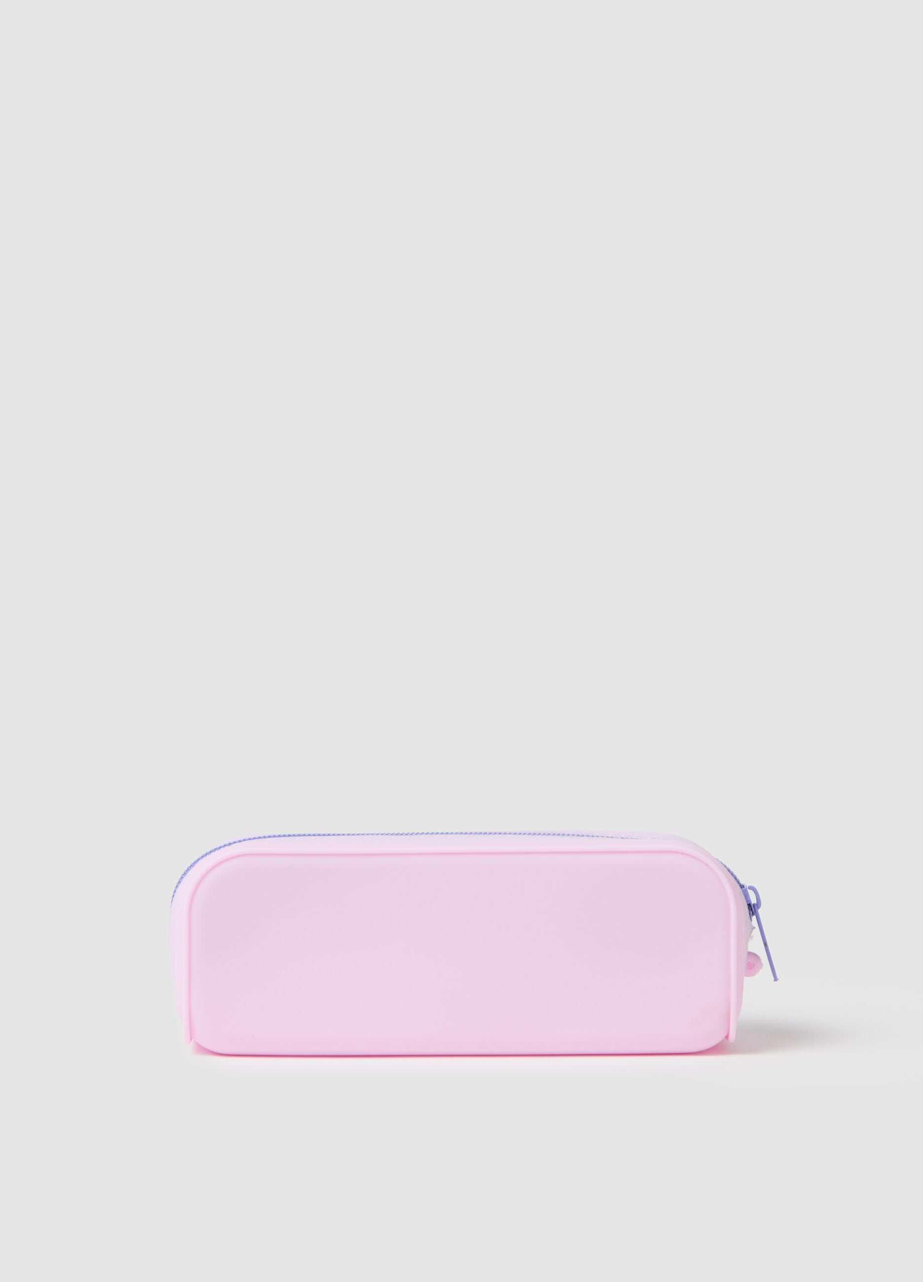 Pink silicone case with heart design
