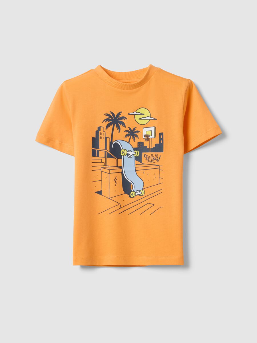 T-shirt in puro cotone arancione da bambino oversize fit con stampa_0
