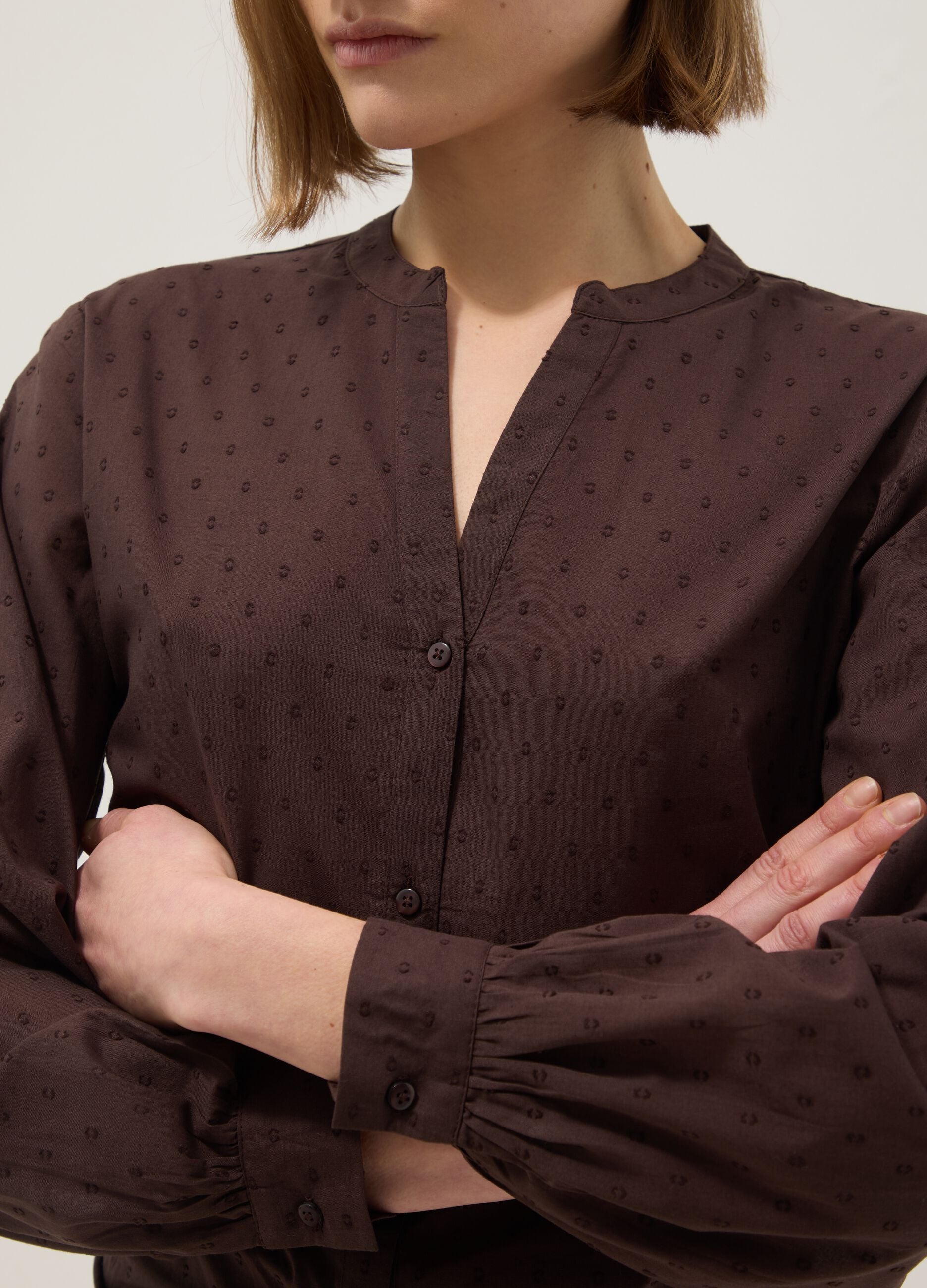 Brown pure cotton shirt with deep V-neck and polka dots, regular fit