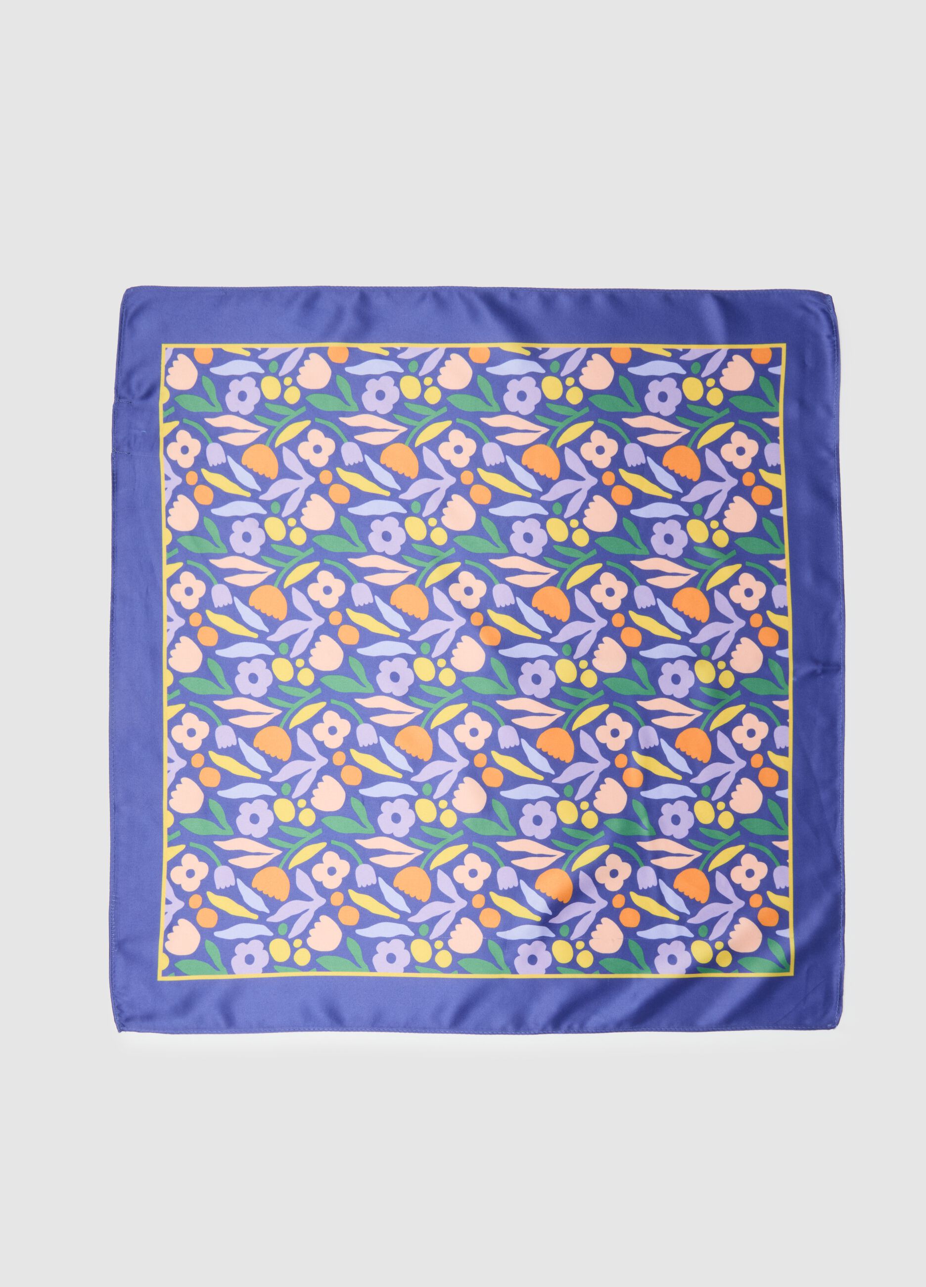 Multicolour regular fit scarf with floral pattern