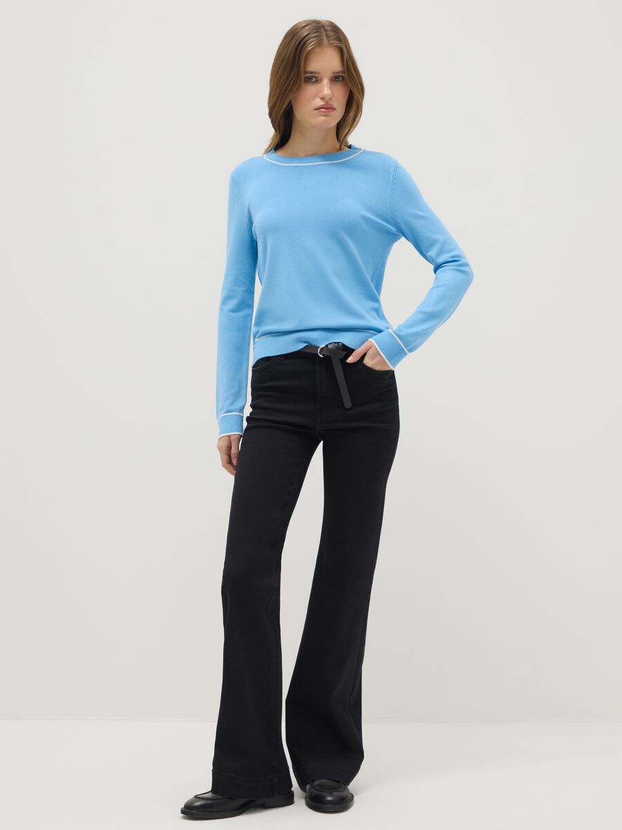 Blue crew neck sweater regular fit with contrast details_1