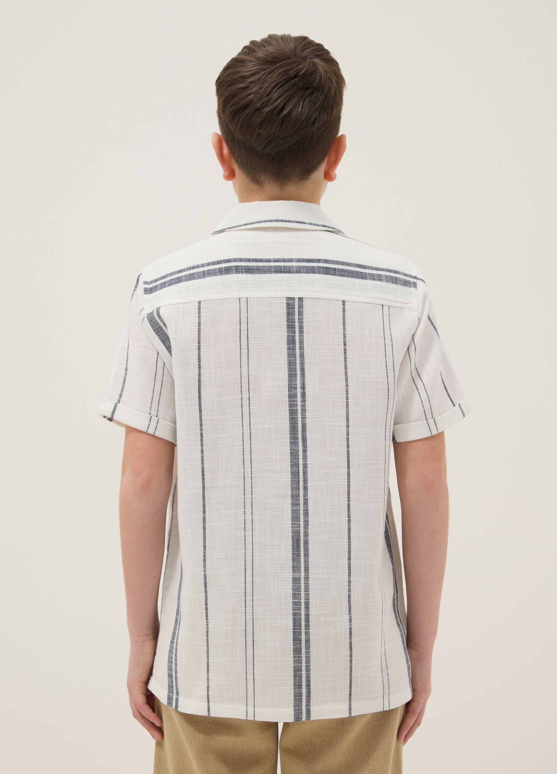 Boy's regular fit multicolour striped pure cotton shirt