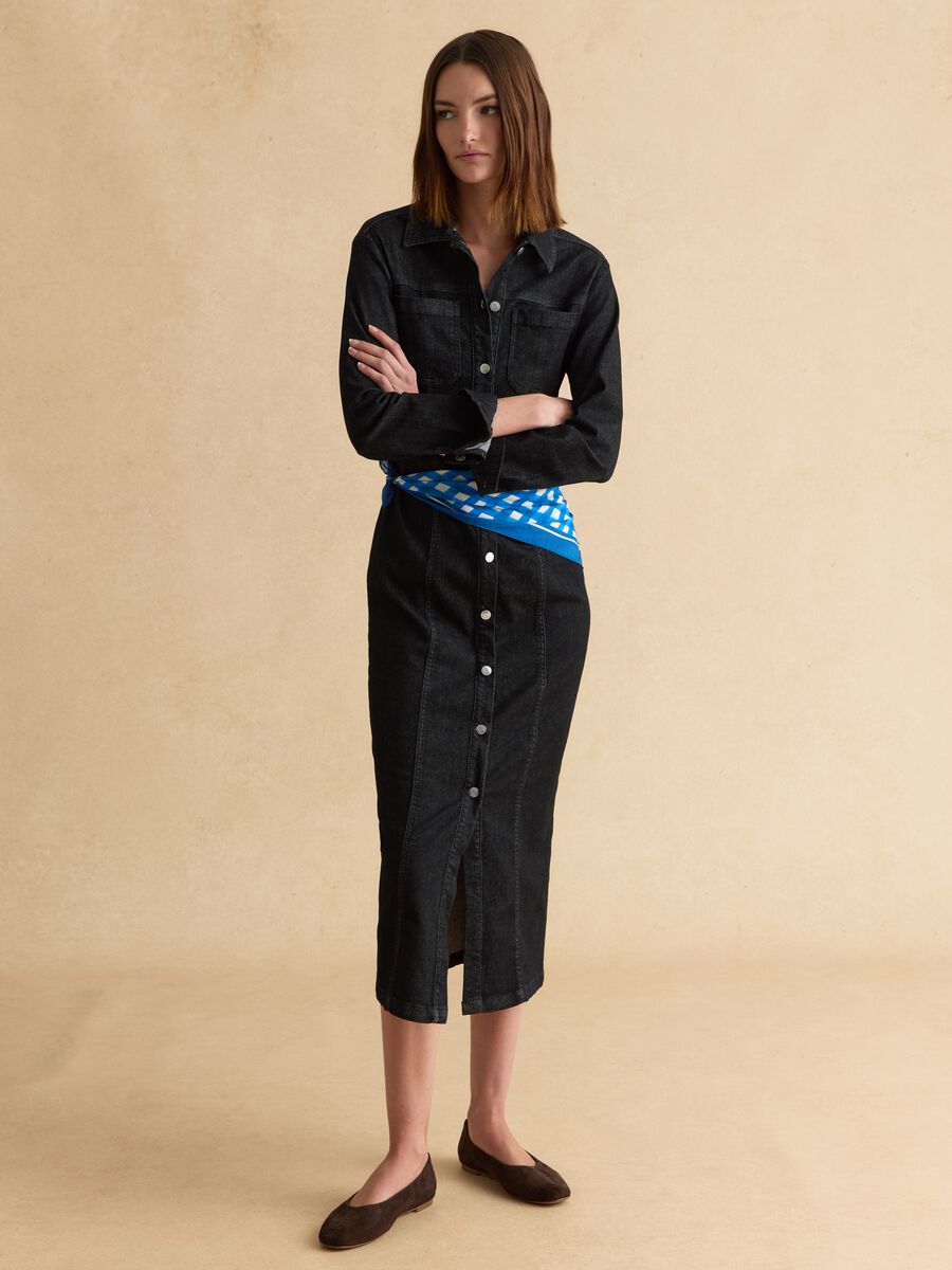 Black long fitted dress in stretch cotton with buttons_0