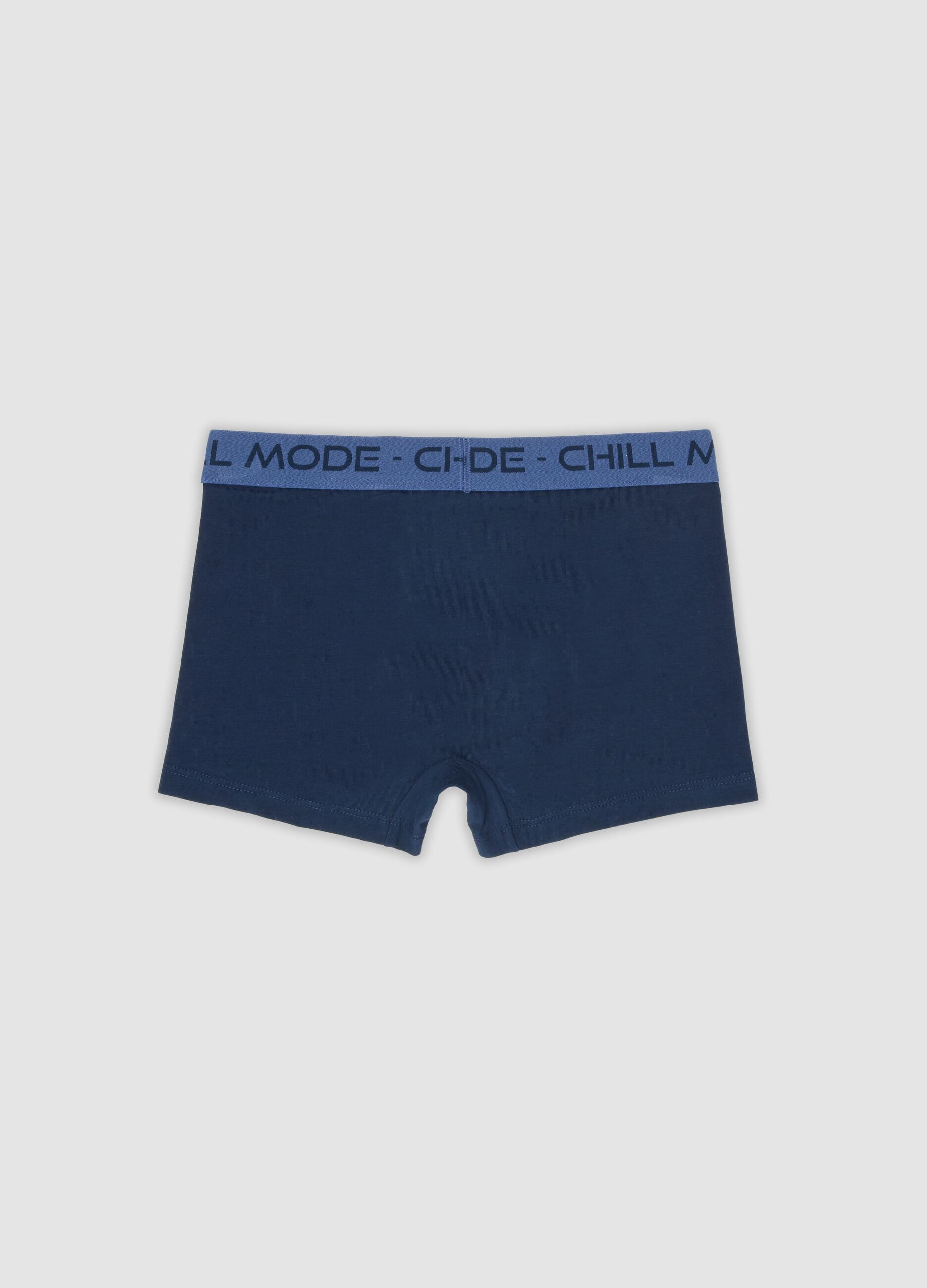 Boys&rsquo; blue mid-length boxer briefs in stretch organic cotton