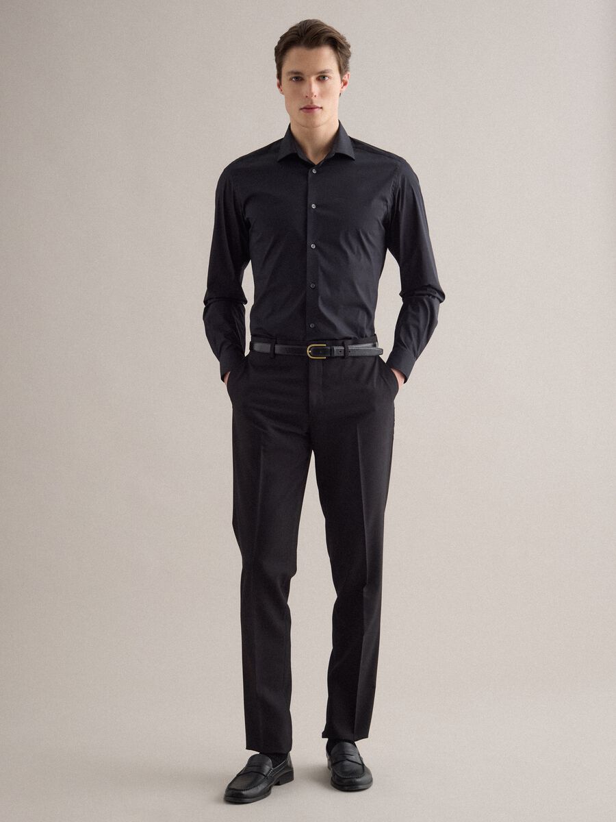 Camicia in cotone elasticizzato nera slim fit_1