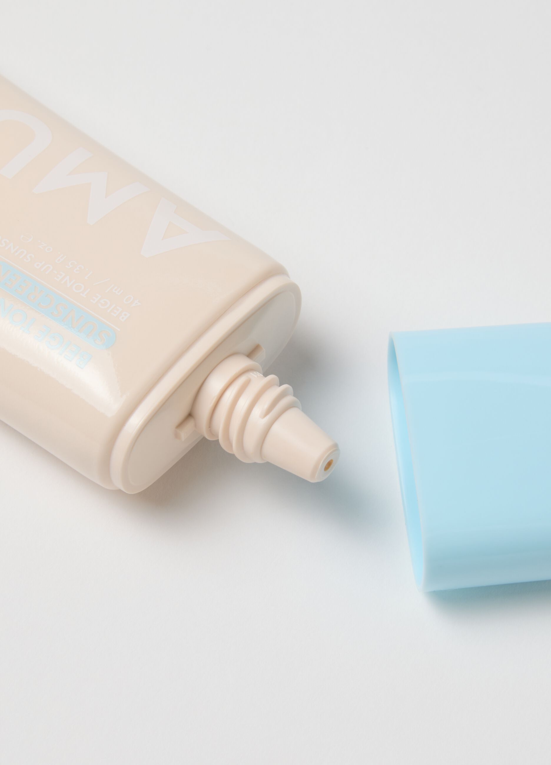 Tinted sunscreen to use 365 days a year that evens skin tone without being a foundation