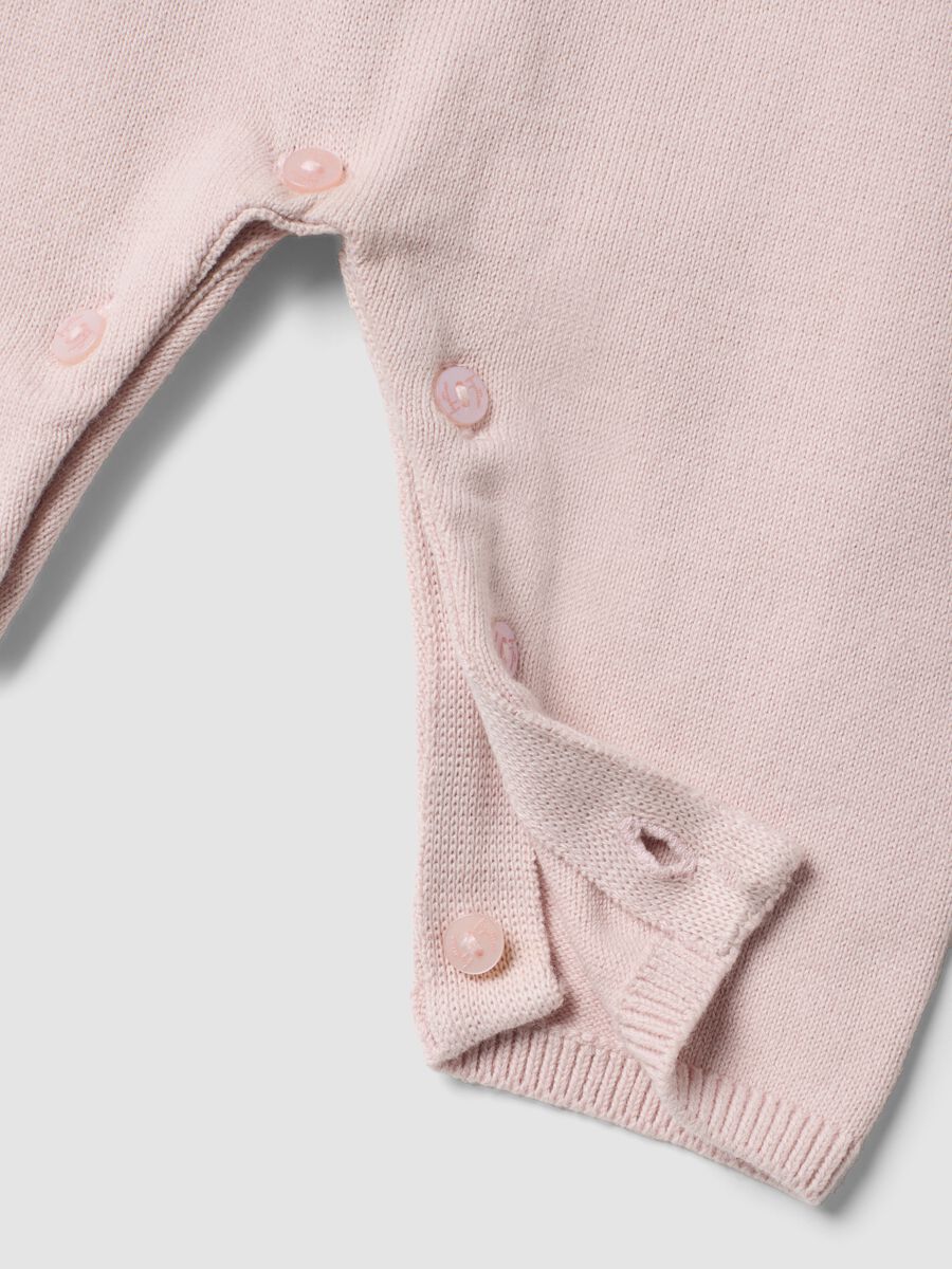 Pink pure organic cotton baby girl sleepsuit with ruffle collar_2