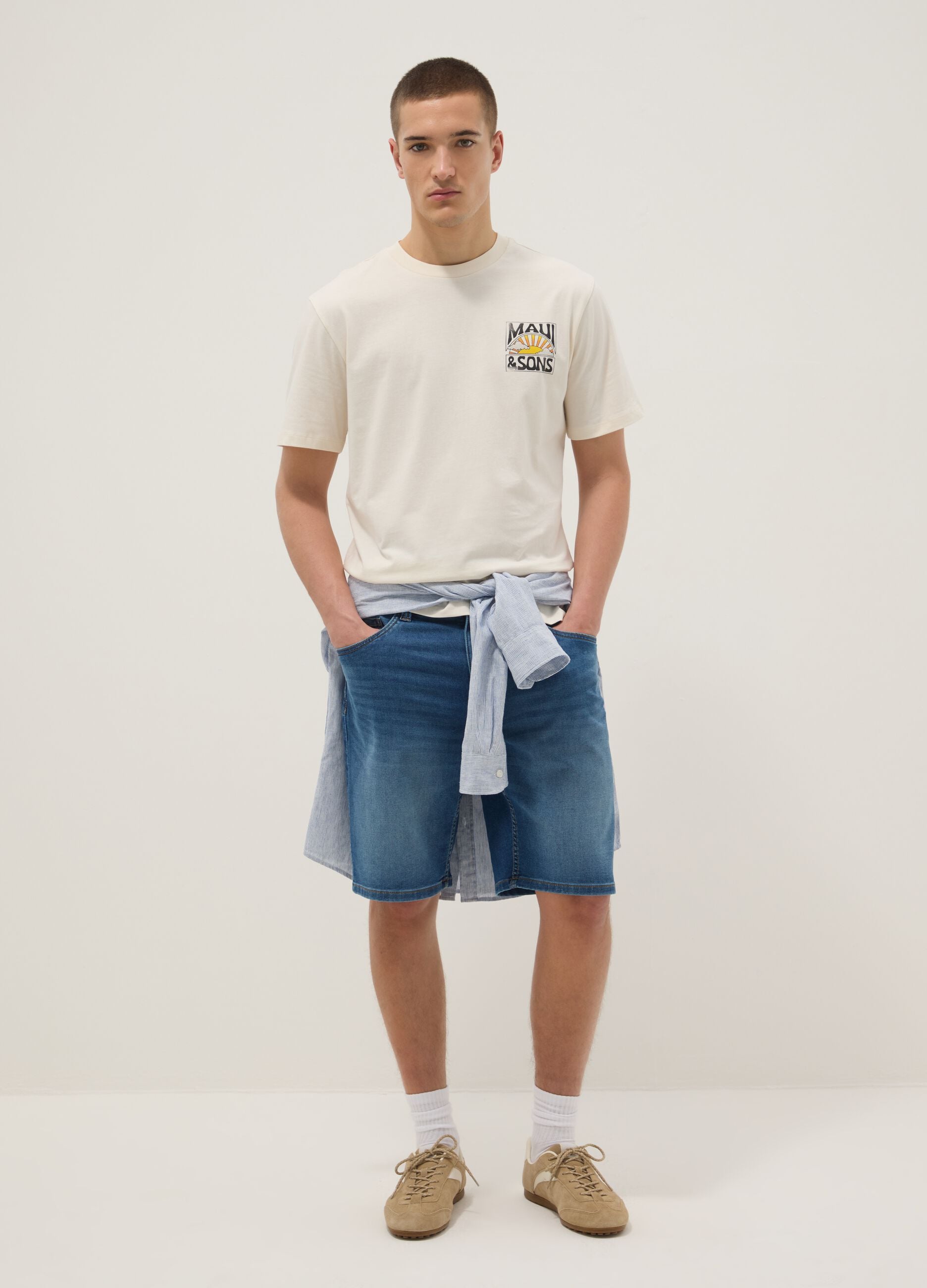 White pure cotton short-sleeve T-shirt, relaxed fit, with print