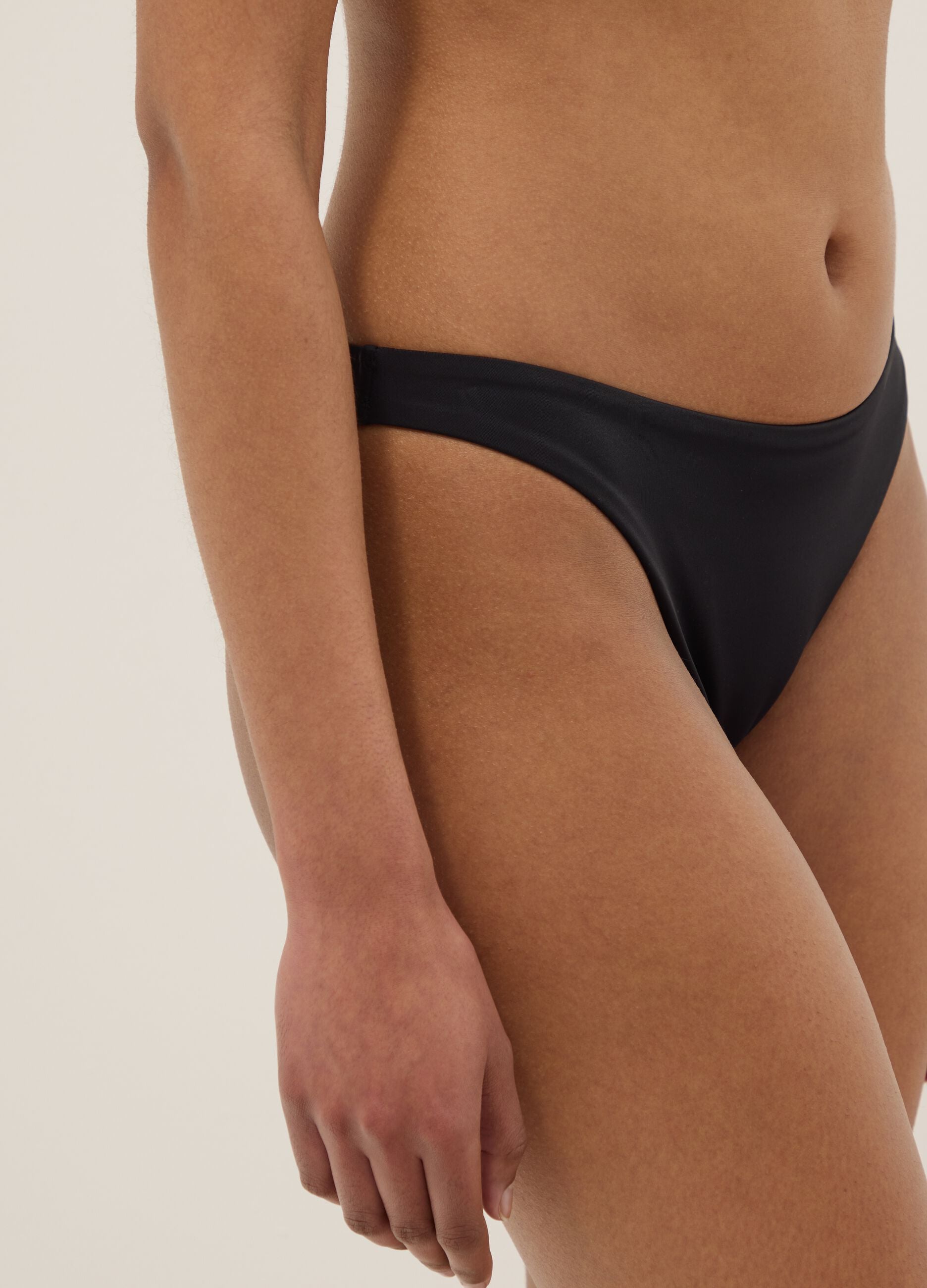 Black stretchy bikini bottoms