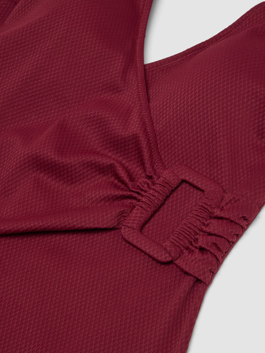 Red stretch swimsuit with side buckle_5