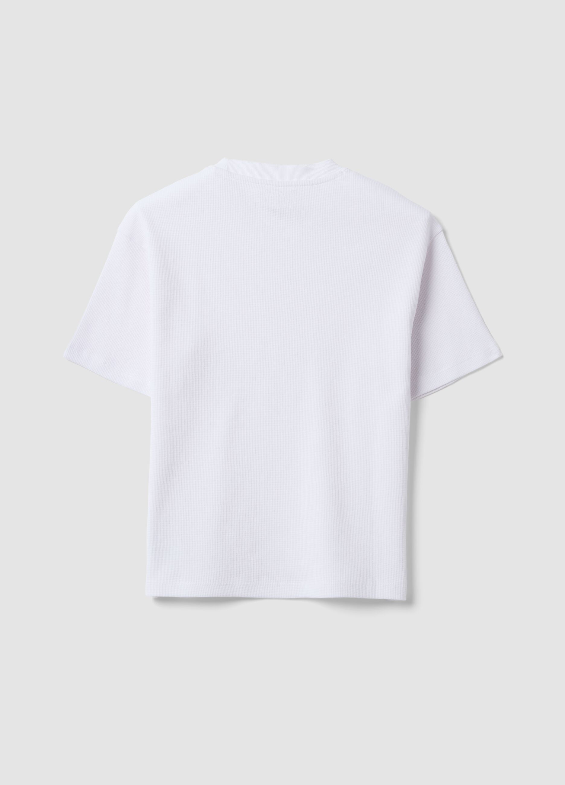 White oversized pure organic cotton T-shirt with honeycomb texture for boys