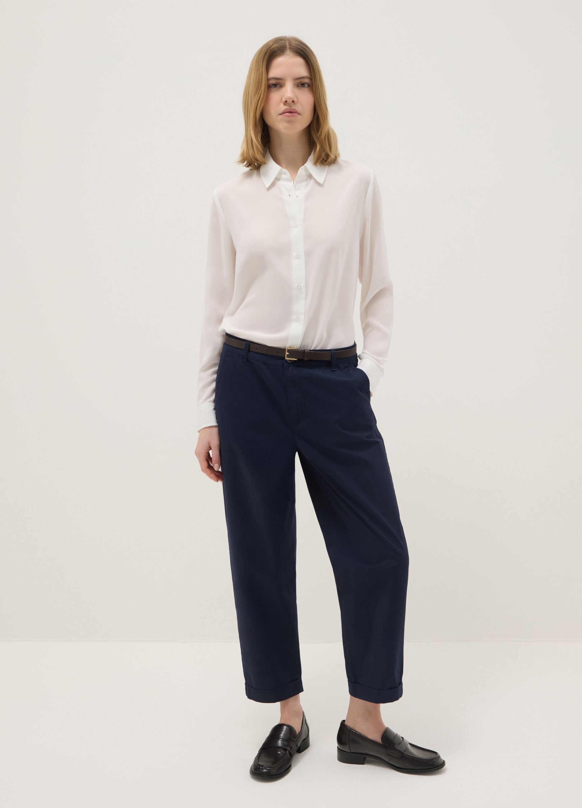 Regular fit blue pure cotton chino trousers with belt